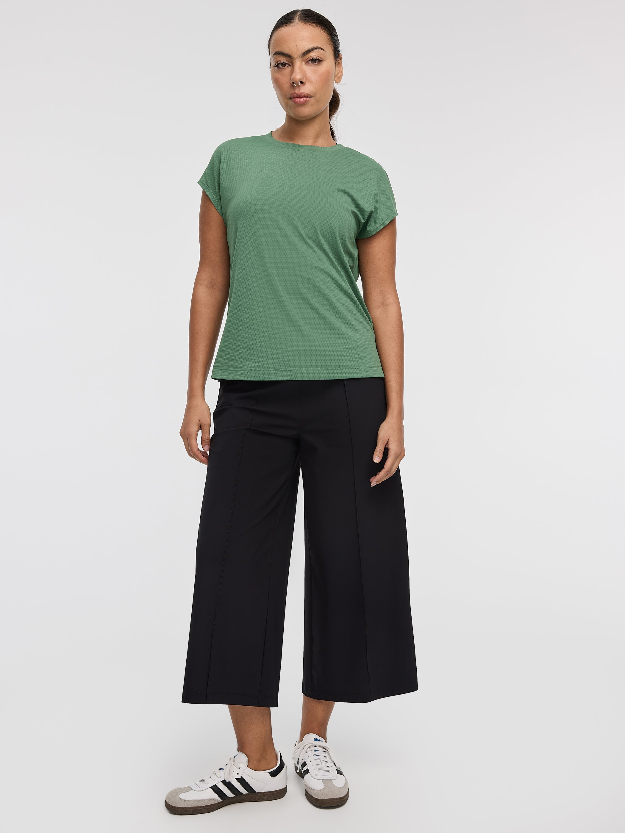 Wide-LegCroppedPant-Hyba