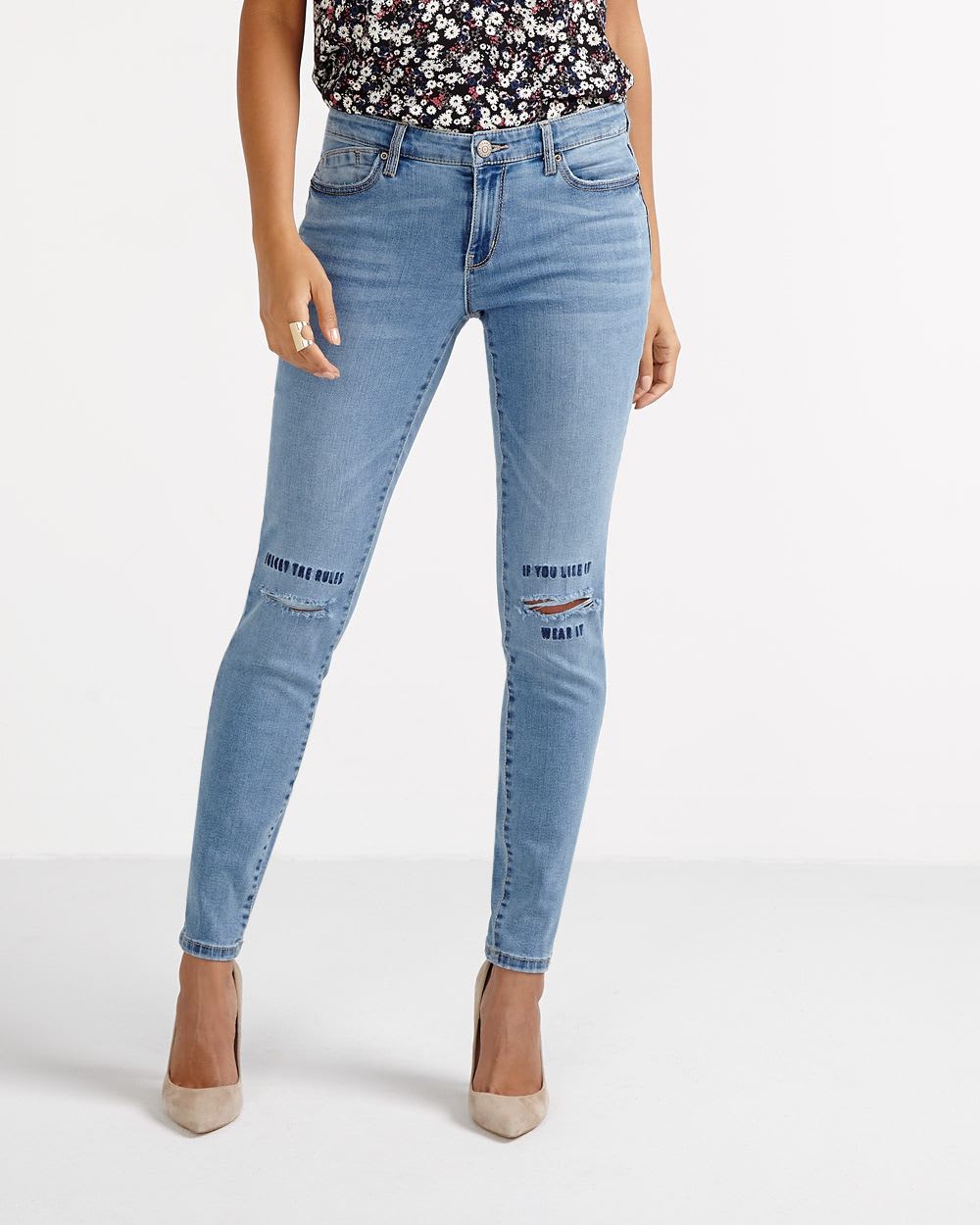 Low Rise Ripped Jeggings | Women | Reitmans