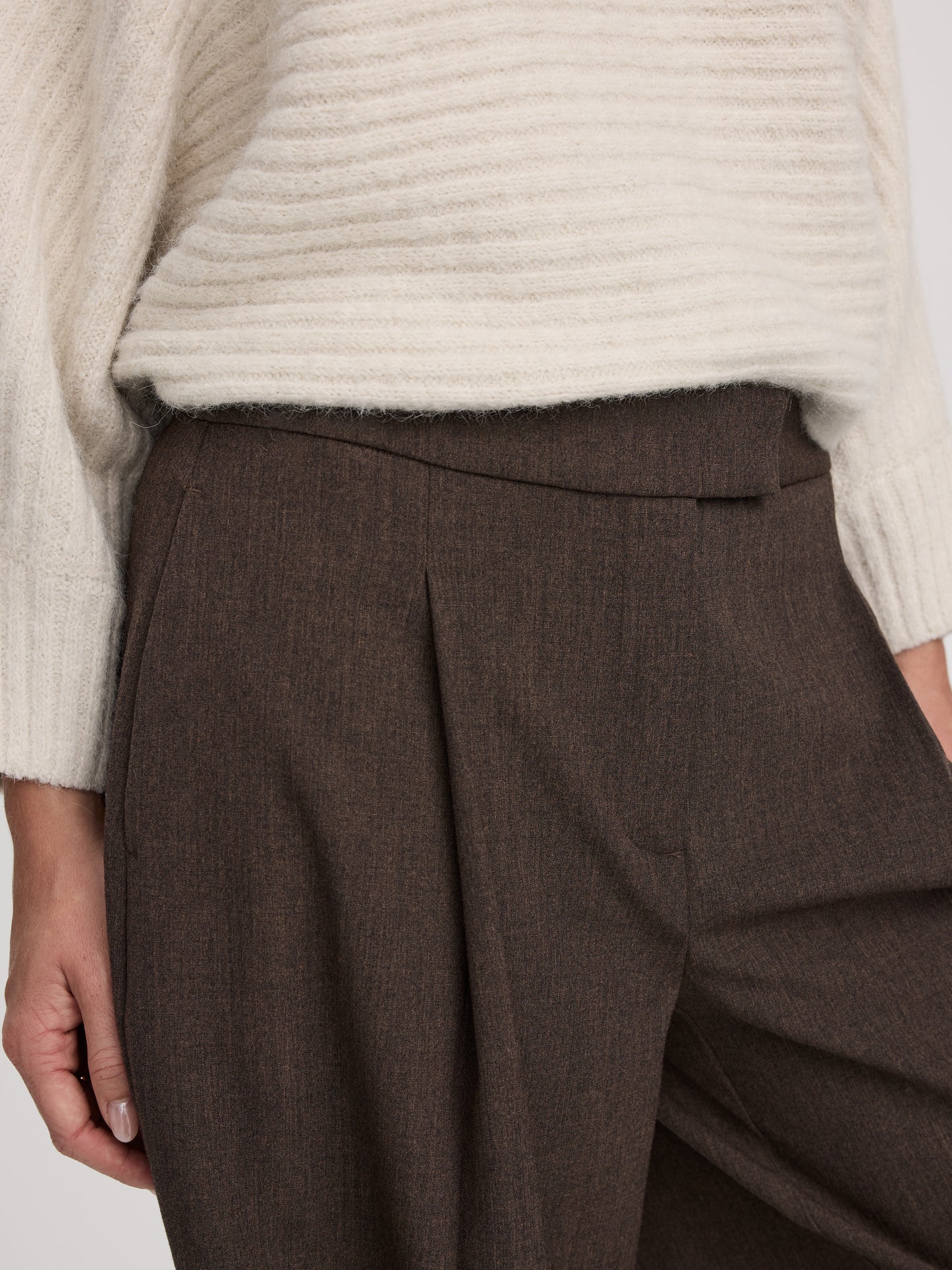 High-Rise Harem Pant - The Timeless
