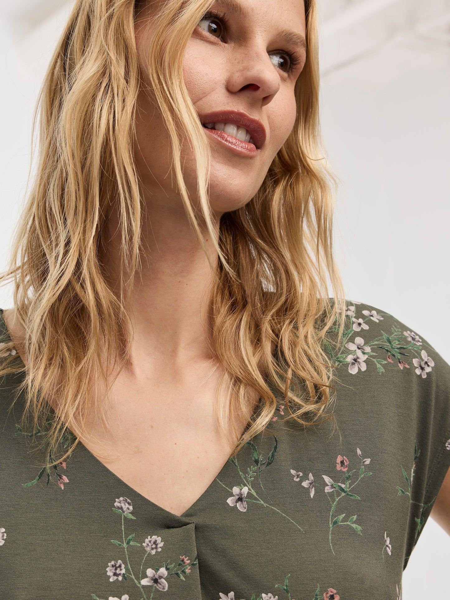 Extended-Sleeve V-Neck Tunic