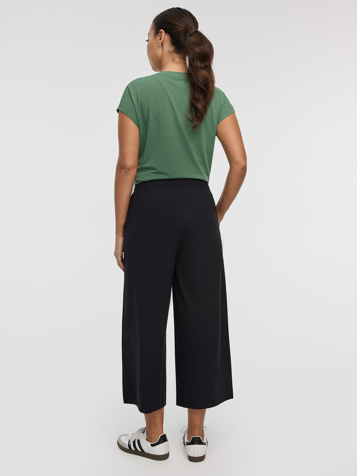 Mrat Pantalon Court Femme Jambe Large Palazzo 3/4 - Taille Haute Élastique, Léger Et Confortable - Style Bohème Décontracté Avec Poches