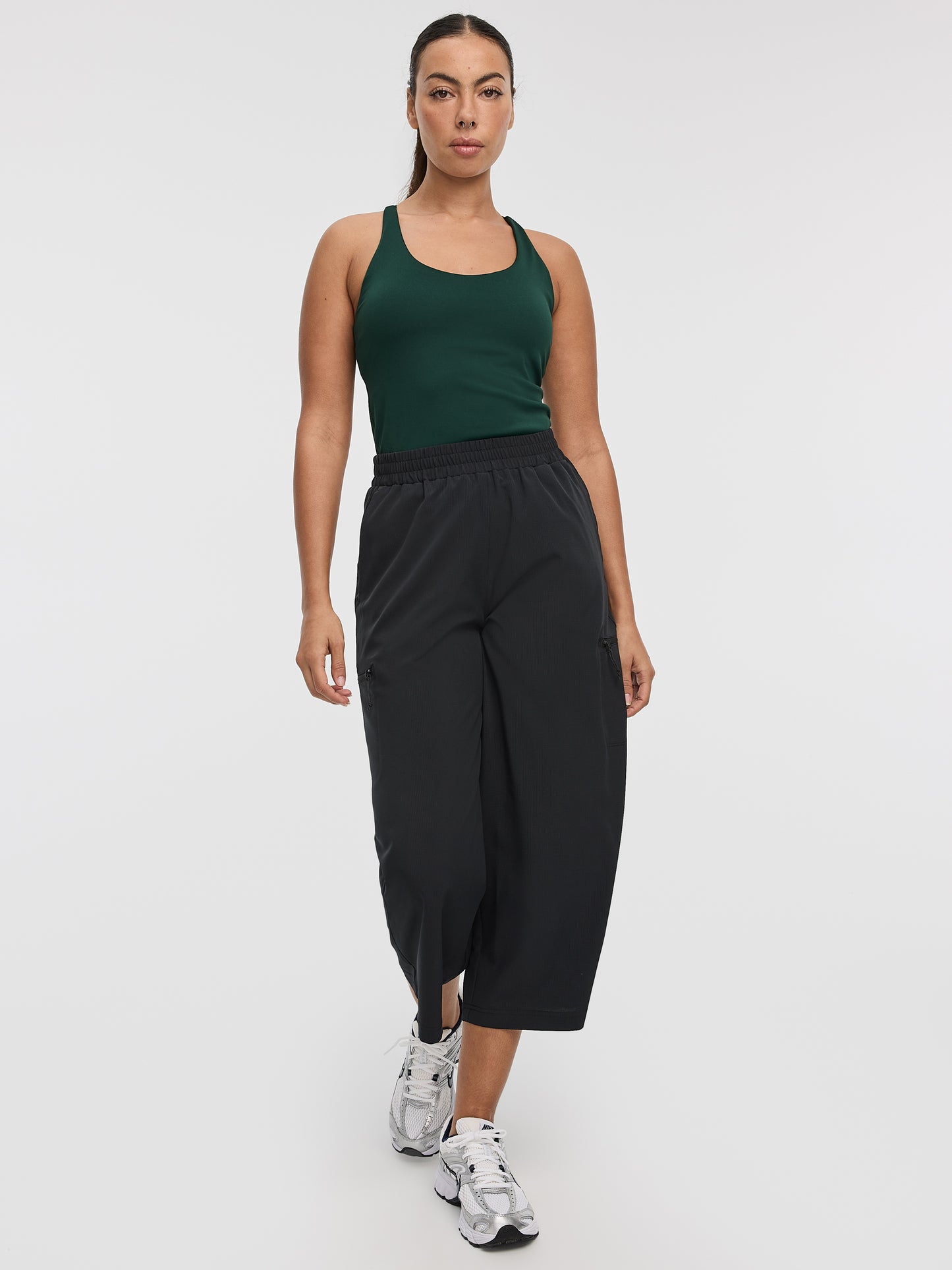 Wide-Leg High-Rise Cropped Pant - Hyba