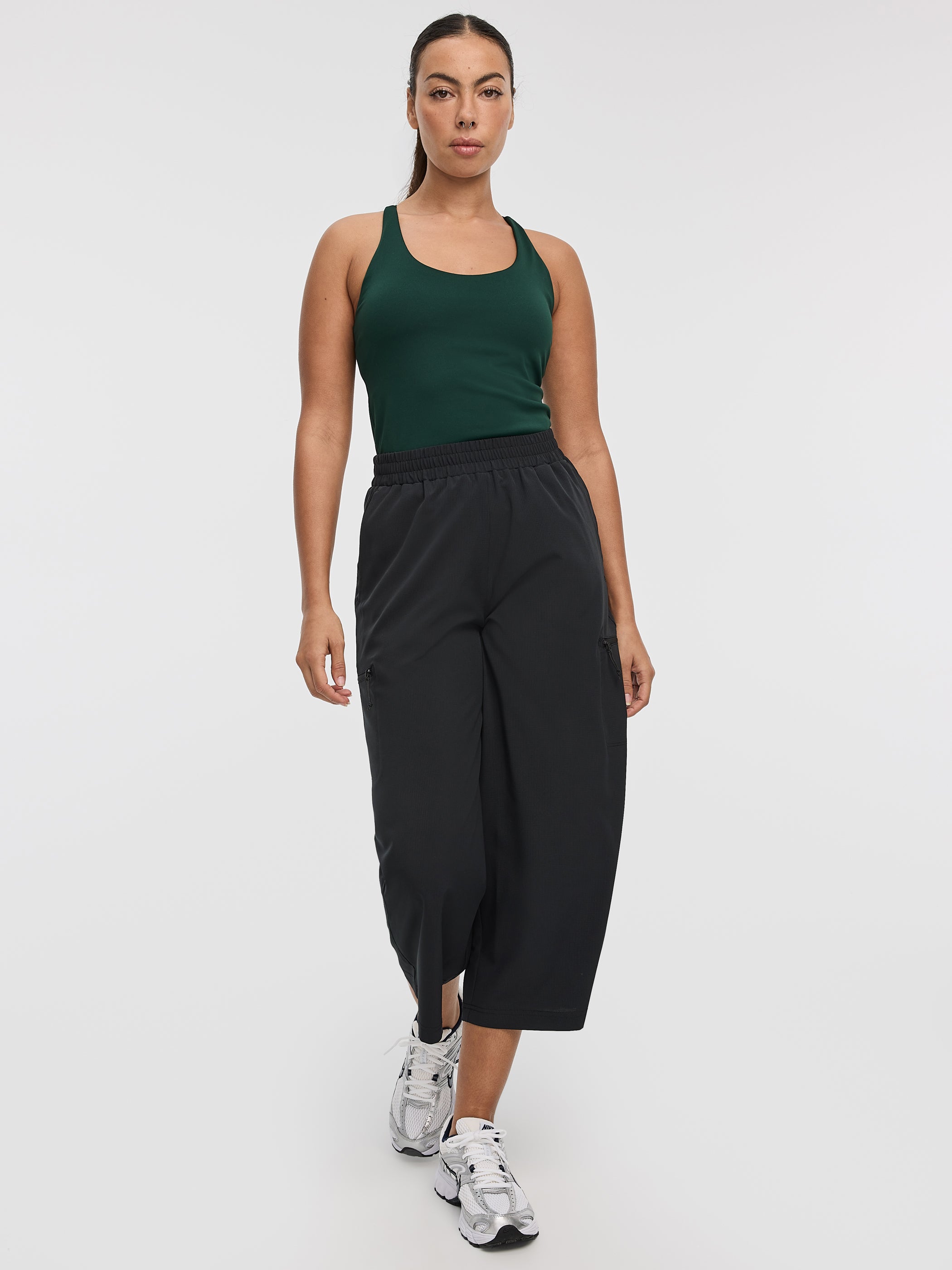 Wide-Leg High-Rise Cropped Pant - Hyba