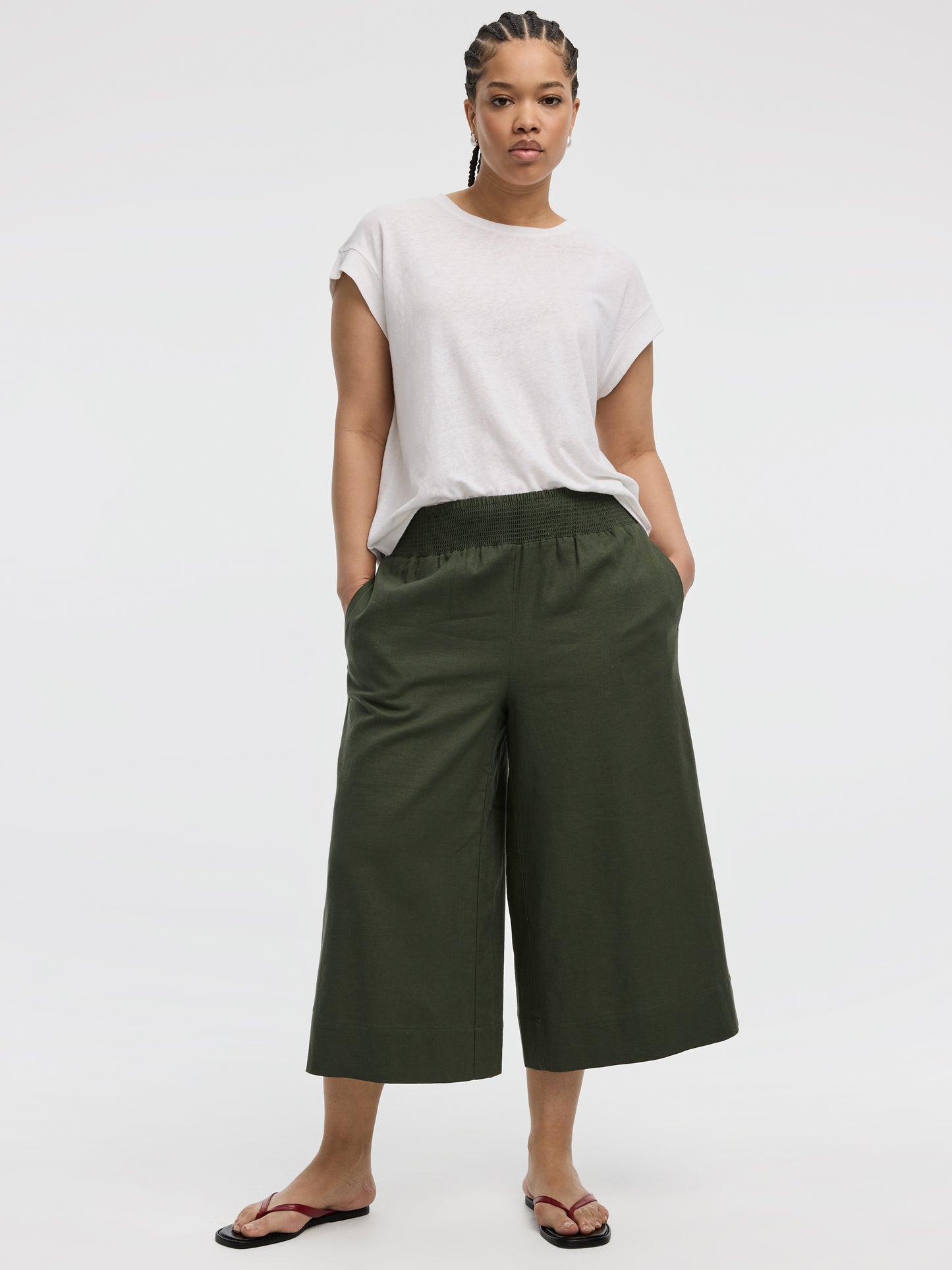 Cropped Wide-Leg Linen-Blend Pant