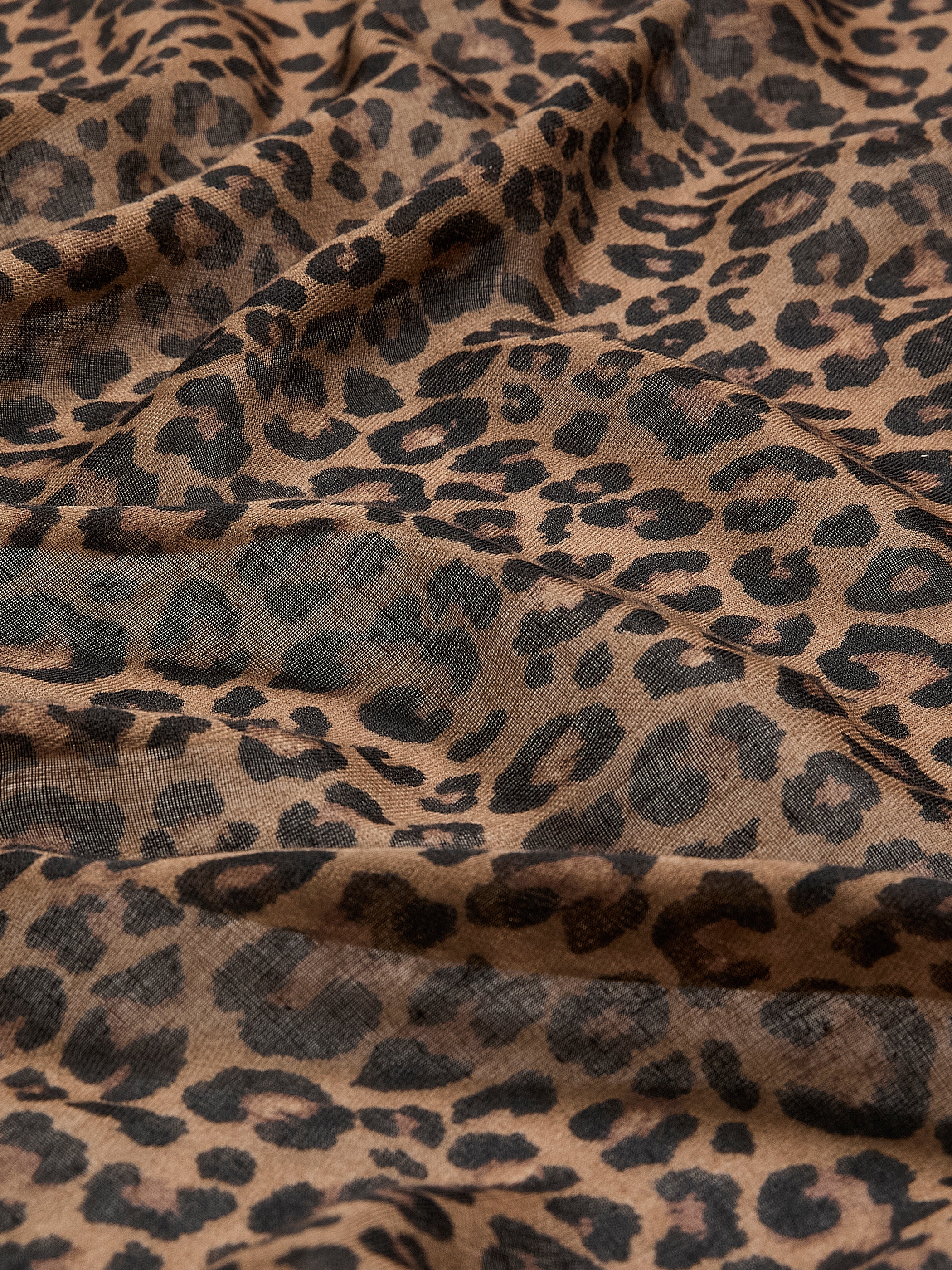 Scarf with Cheetah Print