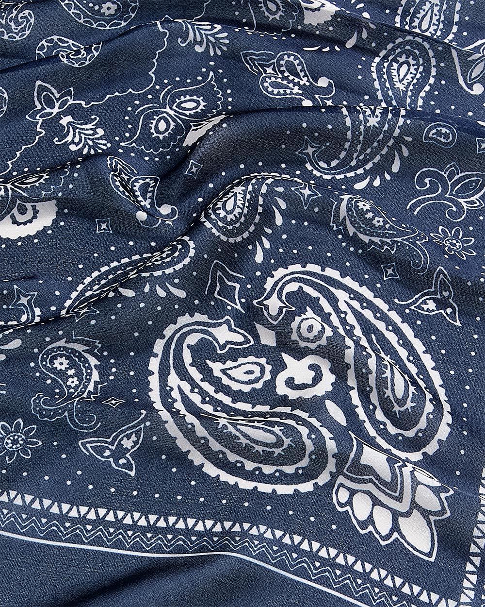 Women's Square Satin Paisley Scarf – Soft & Stylish | Reitmans
