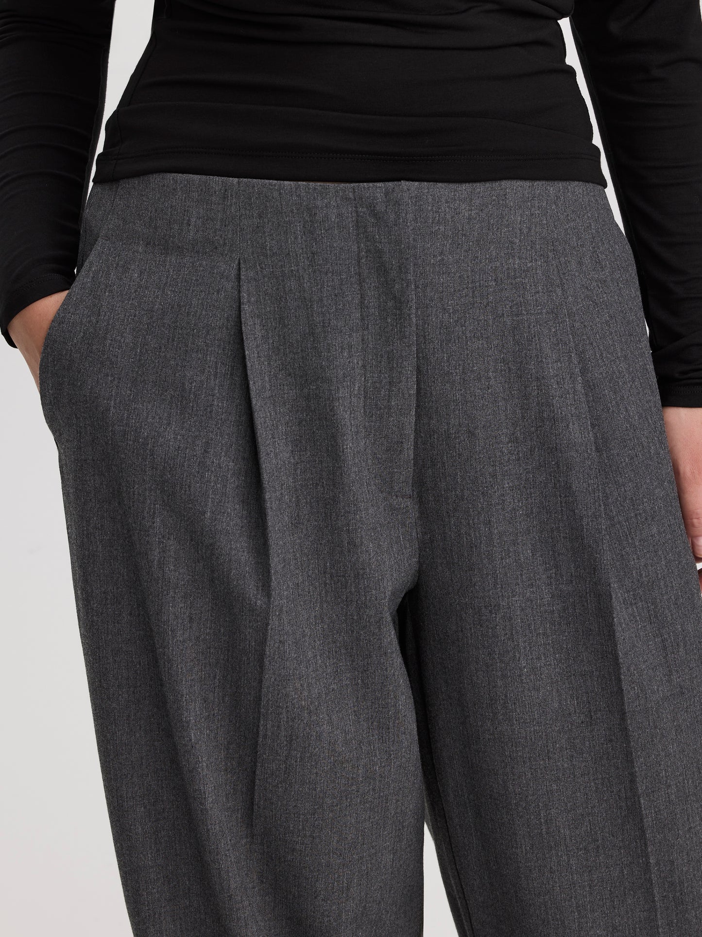 Mid-Rise Barrel Pants - The Timeless - Curvy Fit