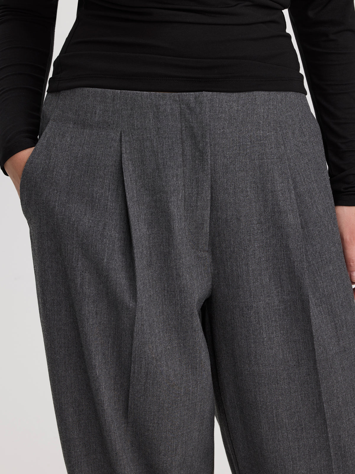 Mid-Rise Barrel Pants - The Timeless - Curvy Fit