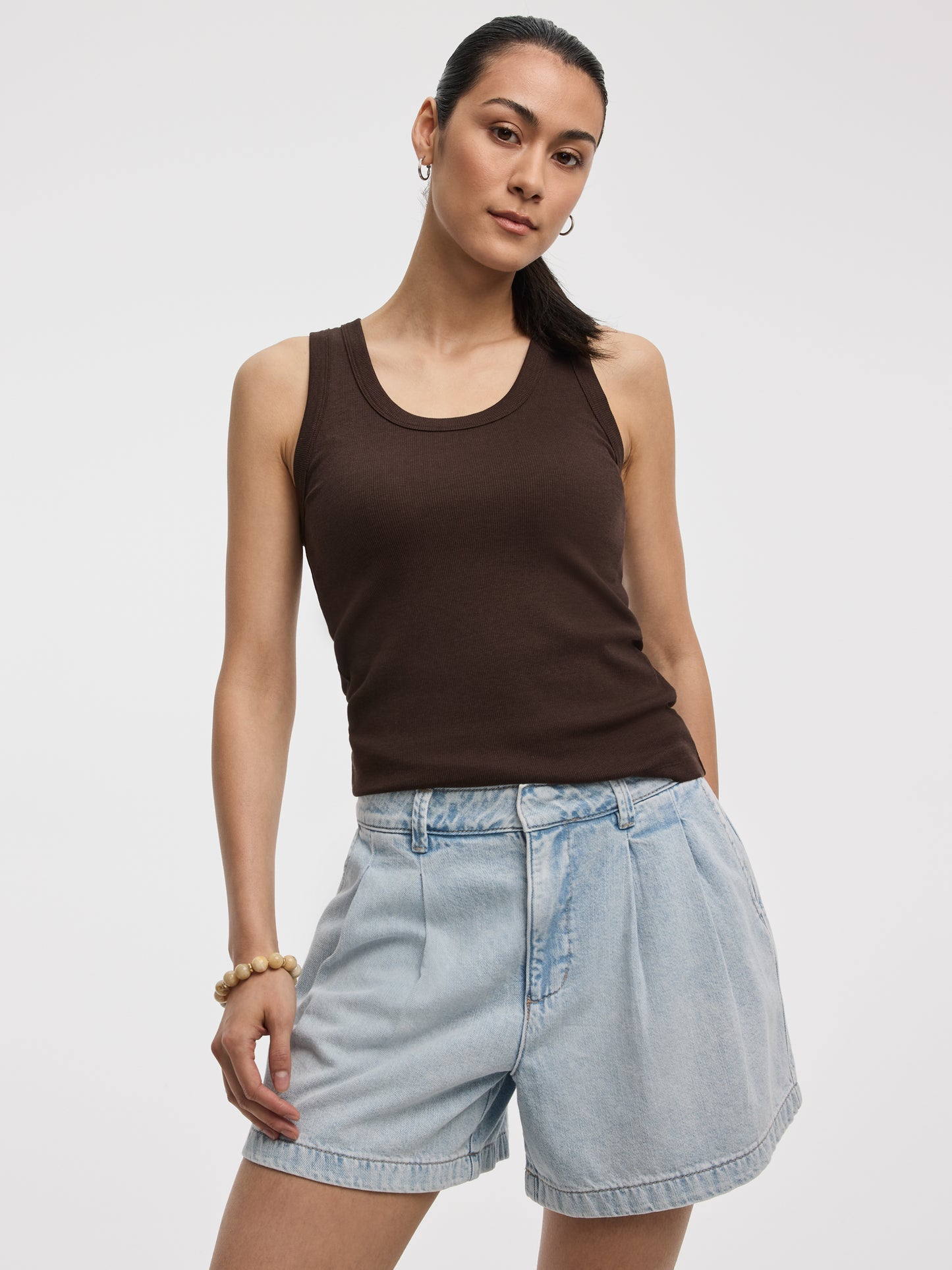 Short à plis en denim