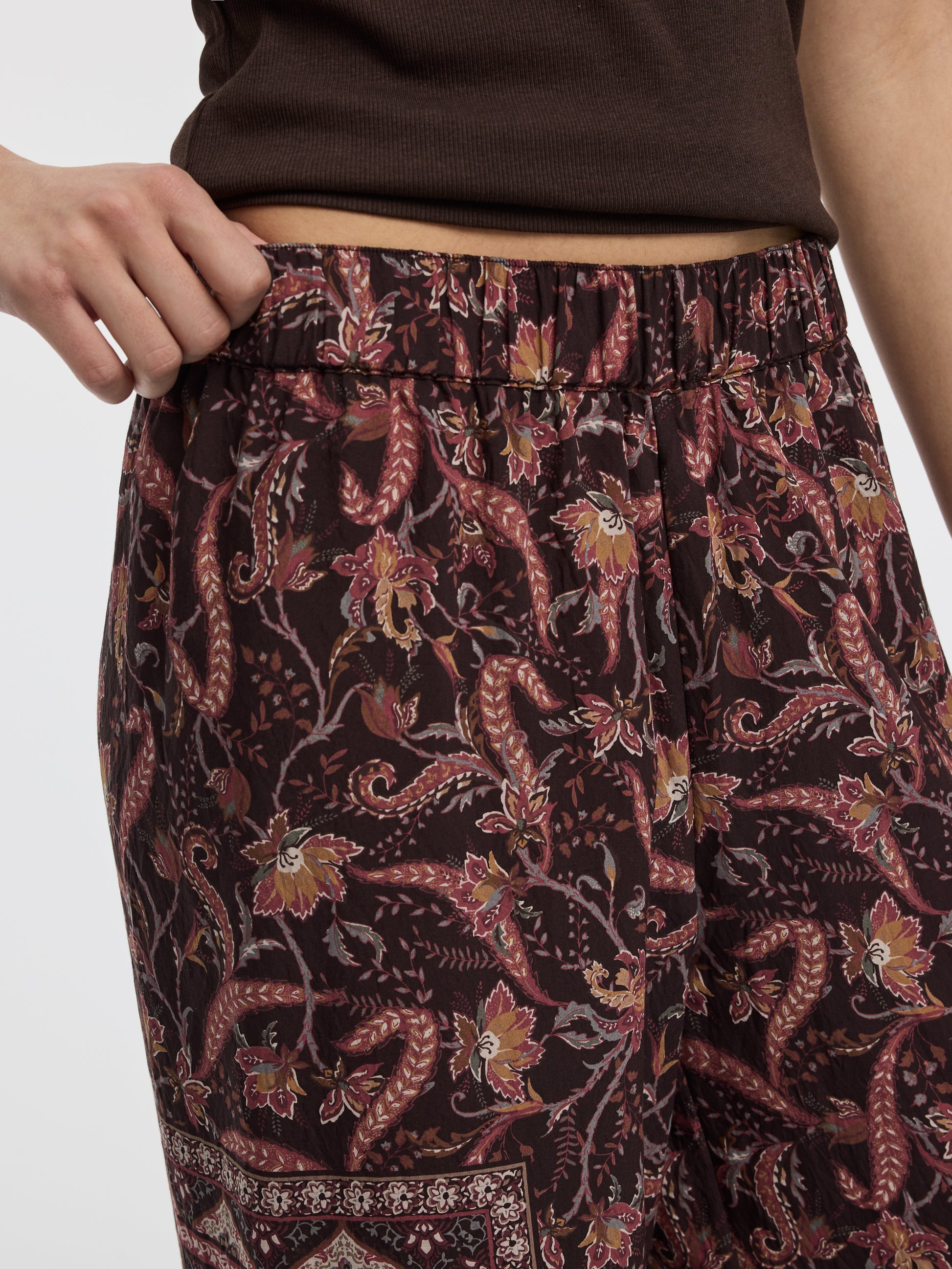 Wide-Leg High-Rise Pull-On Pant