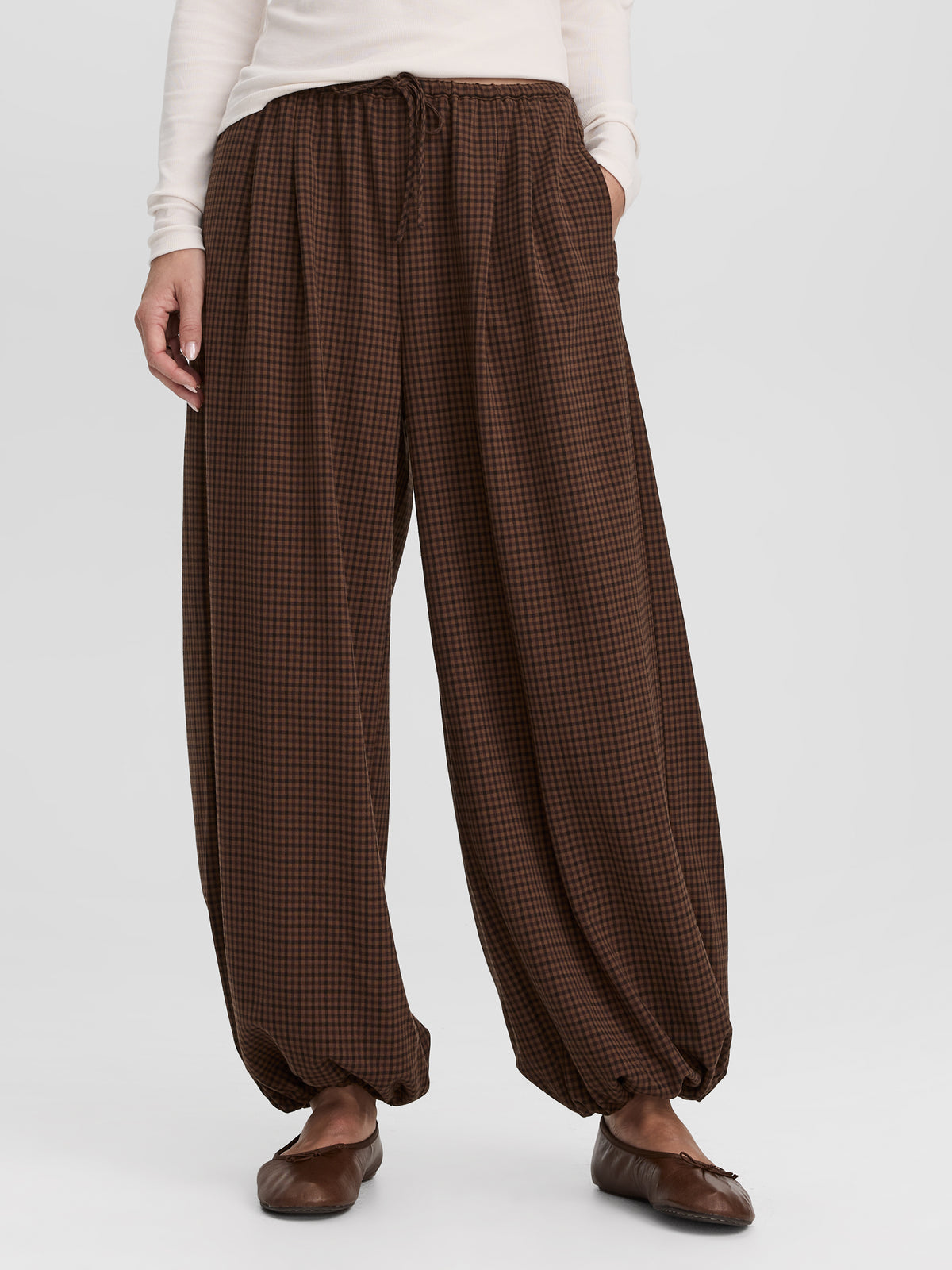 High-Rise Flowy Balloon Pant