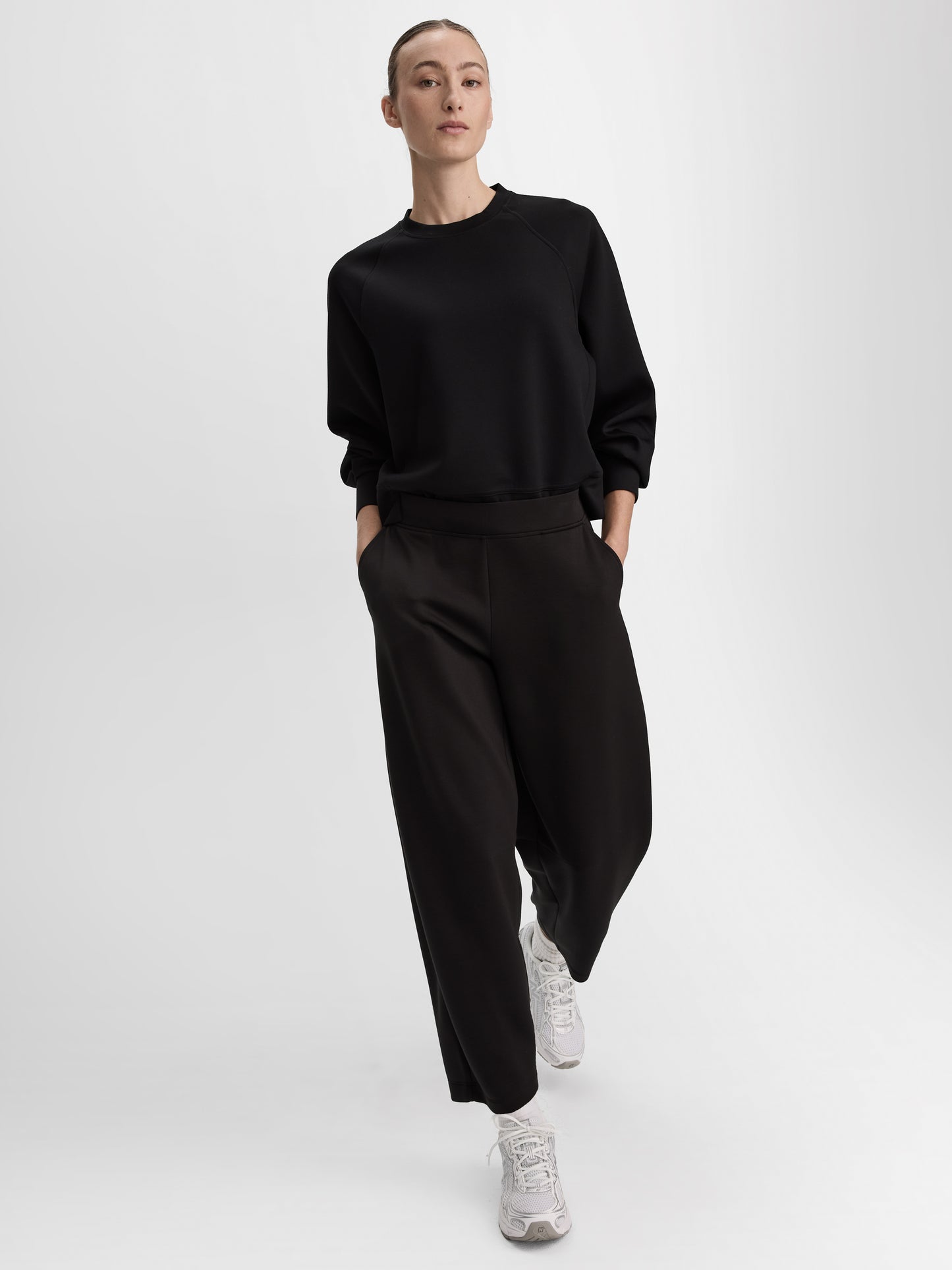 Barrel-Leg Pull-On Pant - HYLUX Hyba