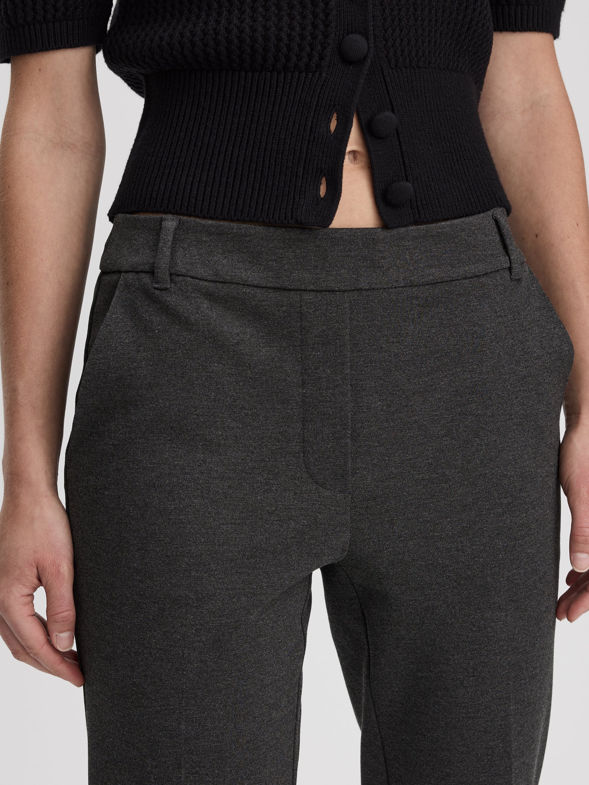 Straight-Leg High-Rise Pants - The Modern Stretch (R)