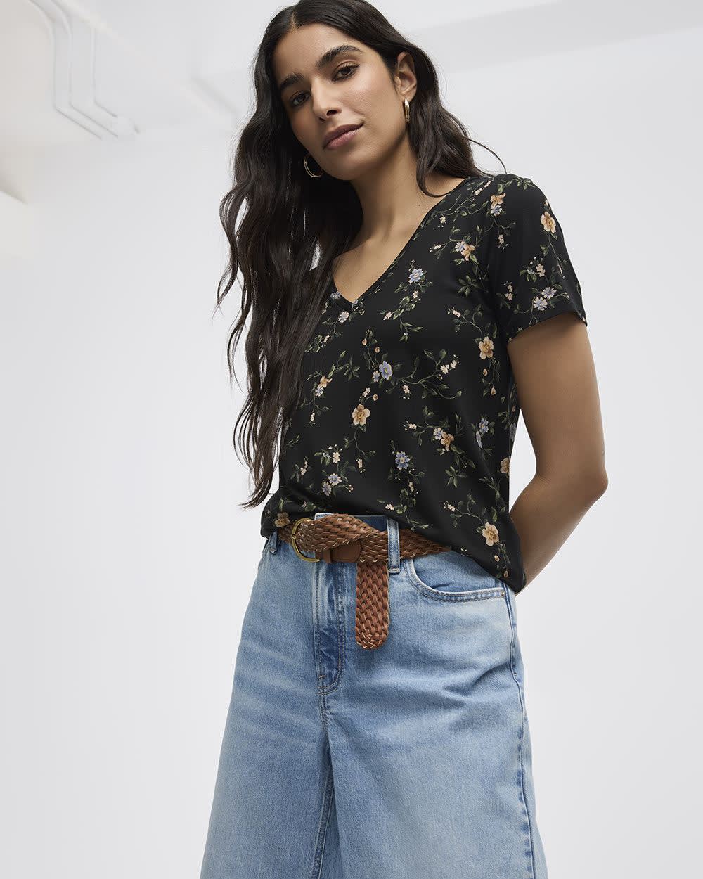 T-shirt à col V - R Essentials