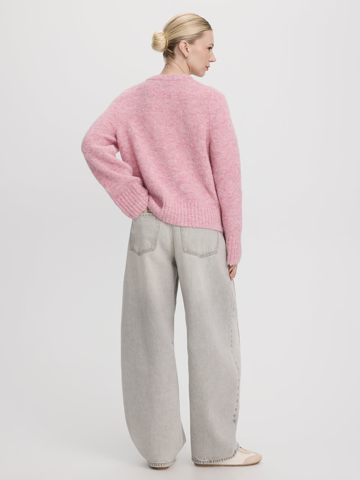 Long-Sleeve Crew-Neck Wool-Blend Sweater