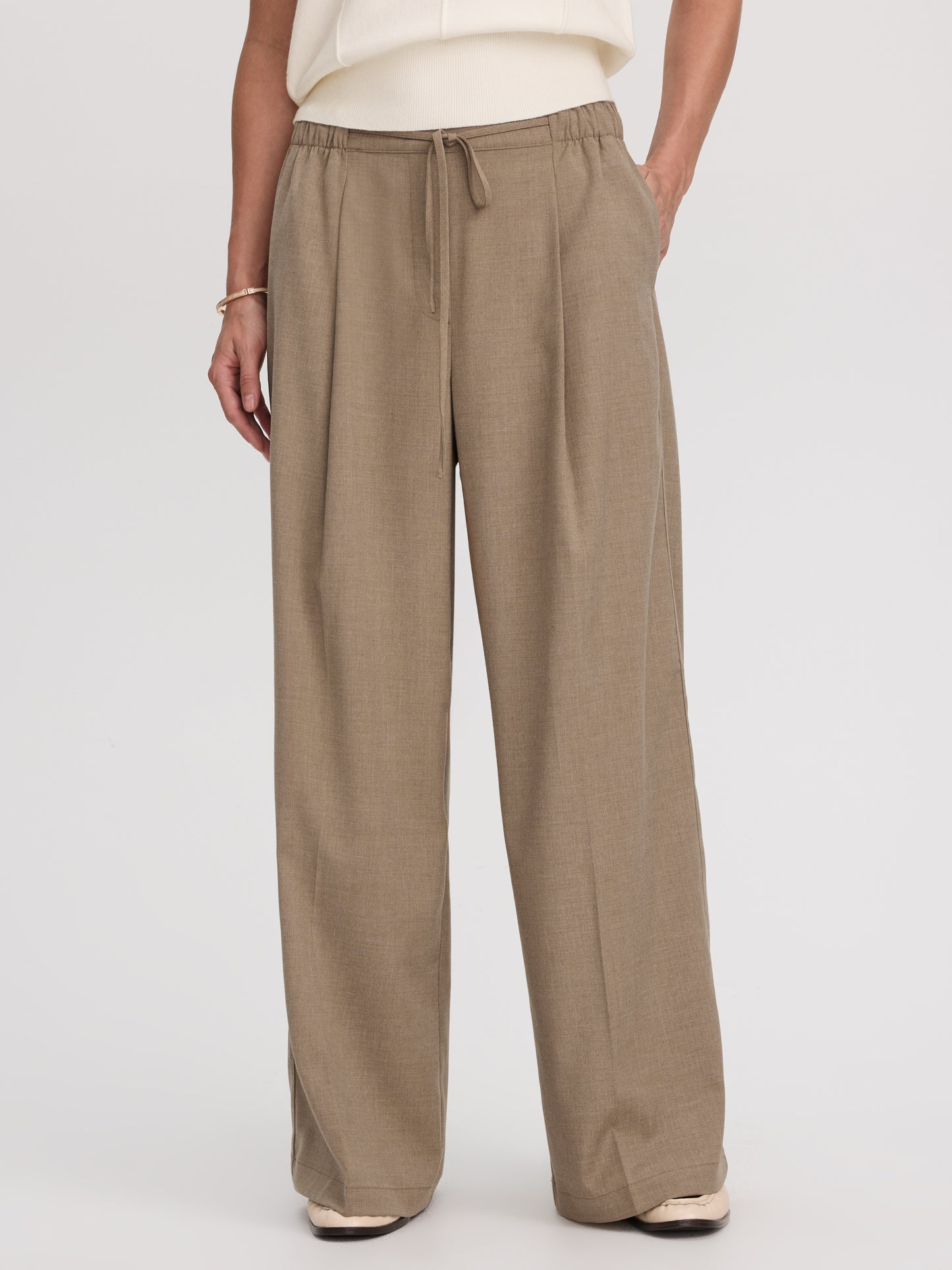 Wide-Leg High-Rise Pant - The Timeless