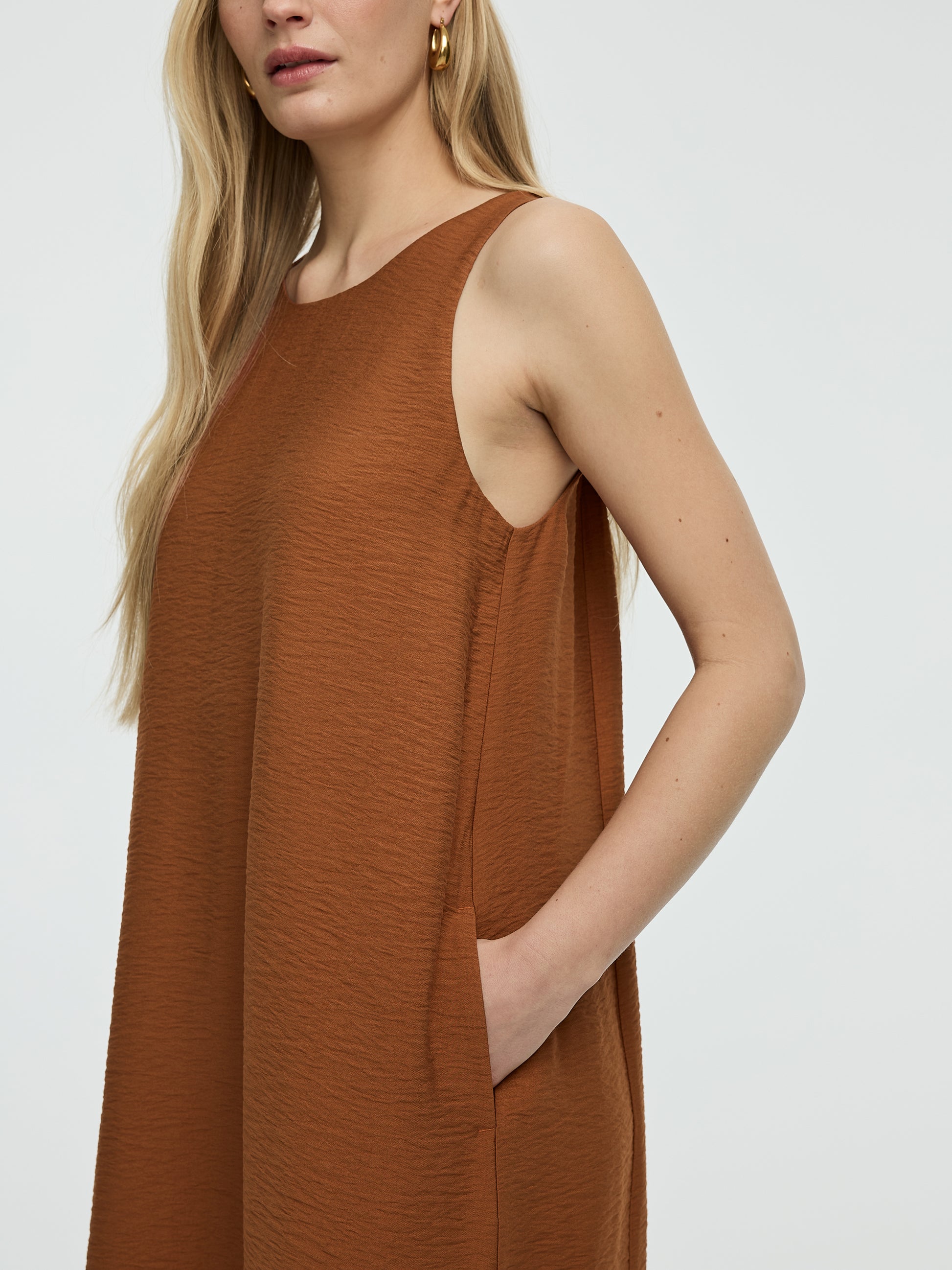 Sleeveless Midi Dress