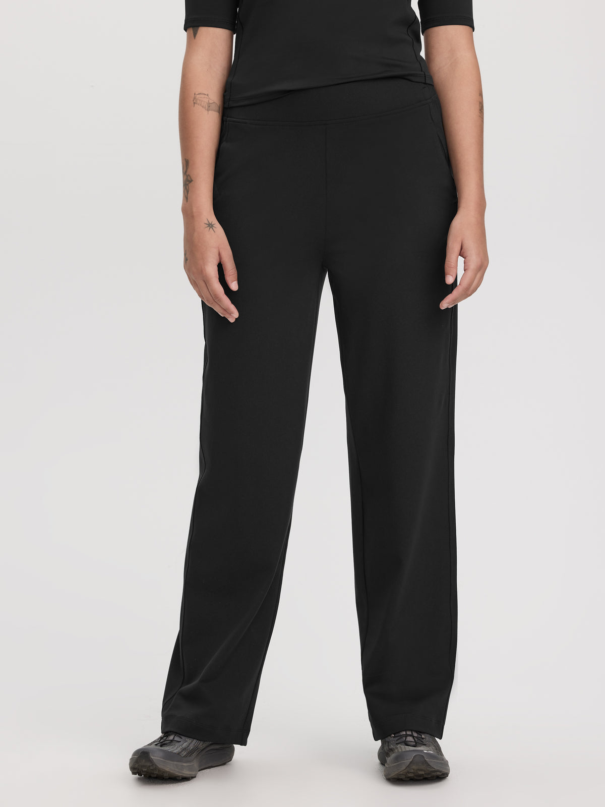Straight-Leg Pants - Hyba