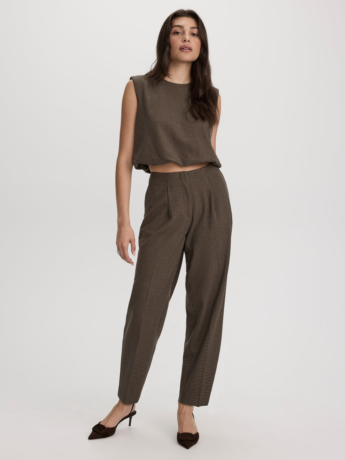 Houndstooth Mid-Rise Barrel Pants - The Timeless