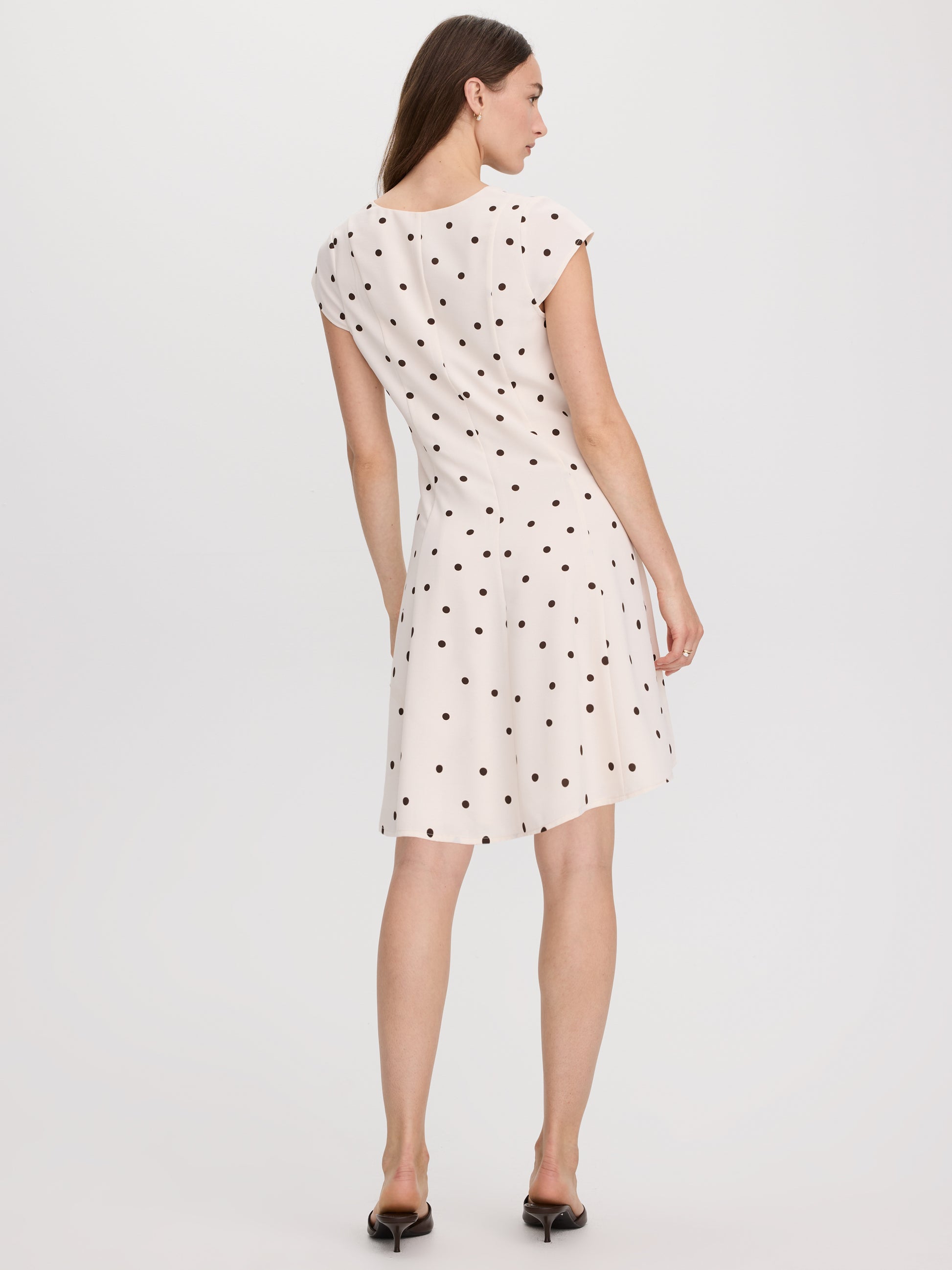 Shortsleeve V-Neck Dress
