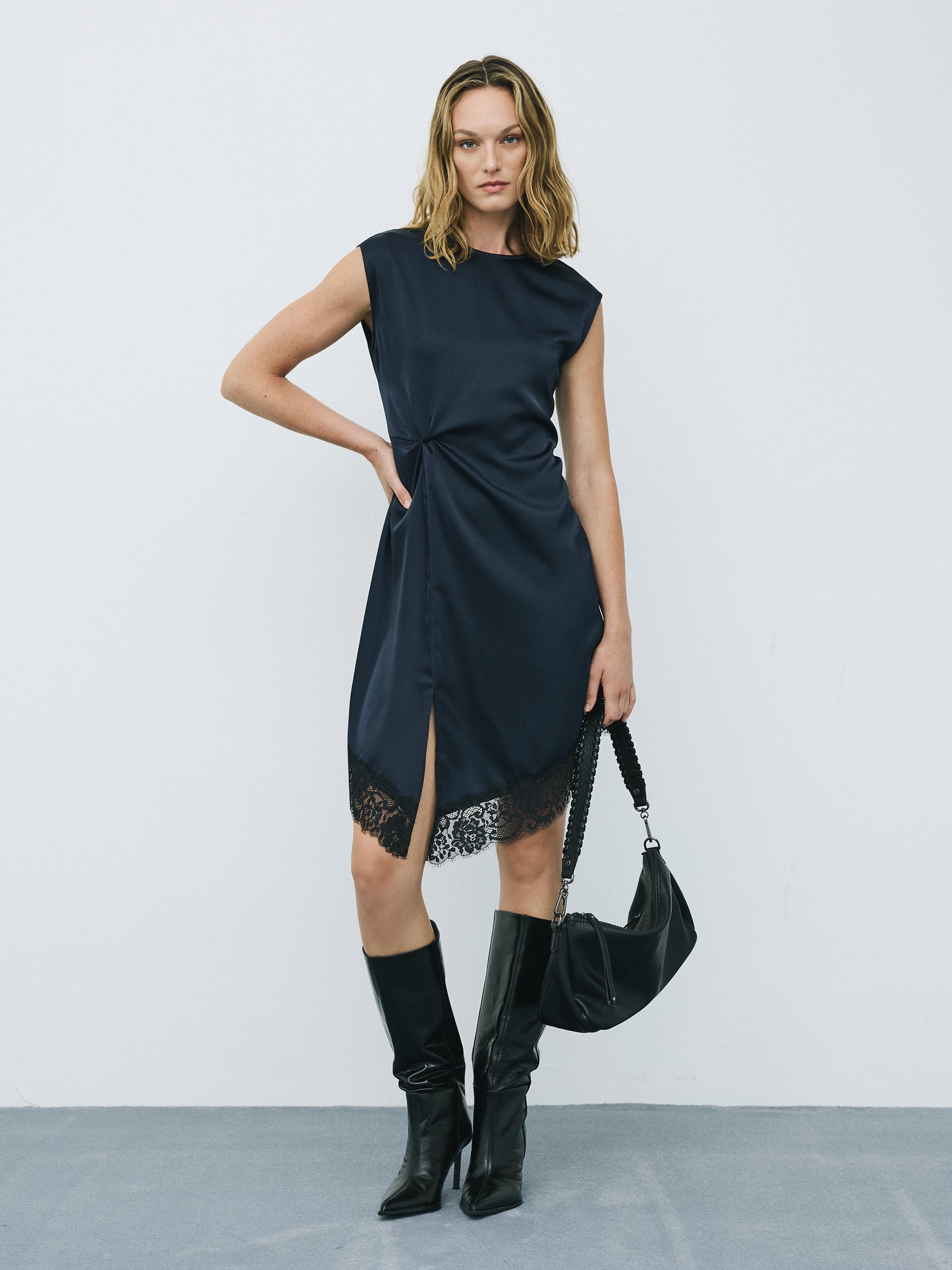Fitted Cocktail Dress with Knot and Lace Trim