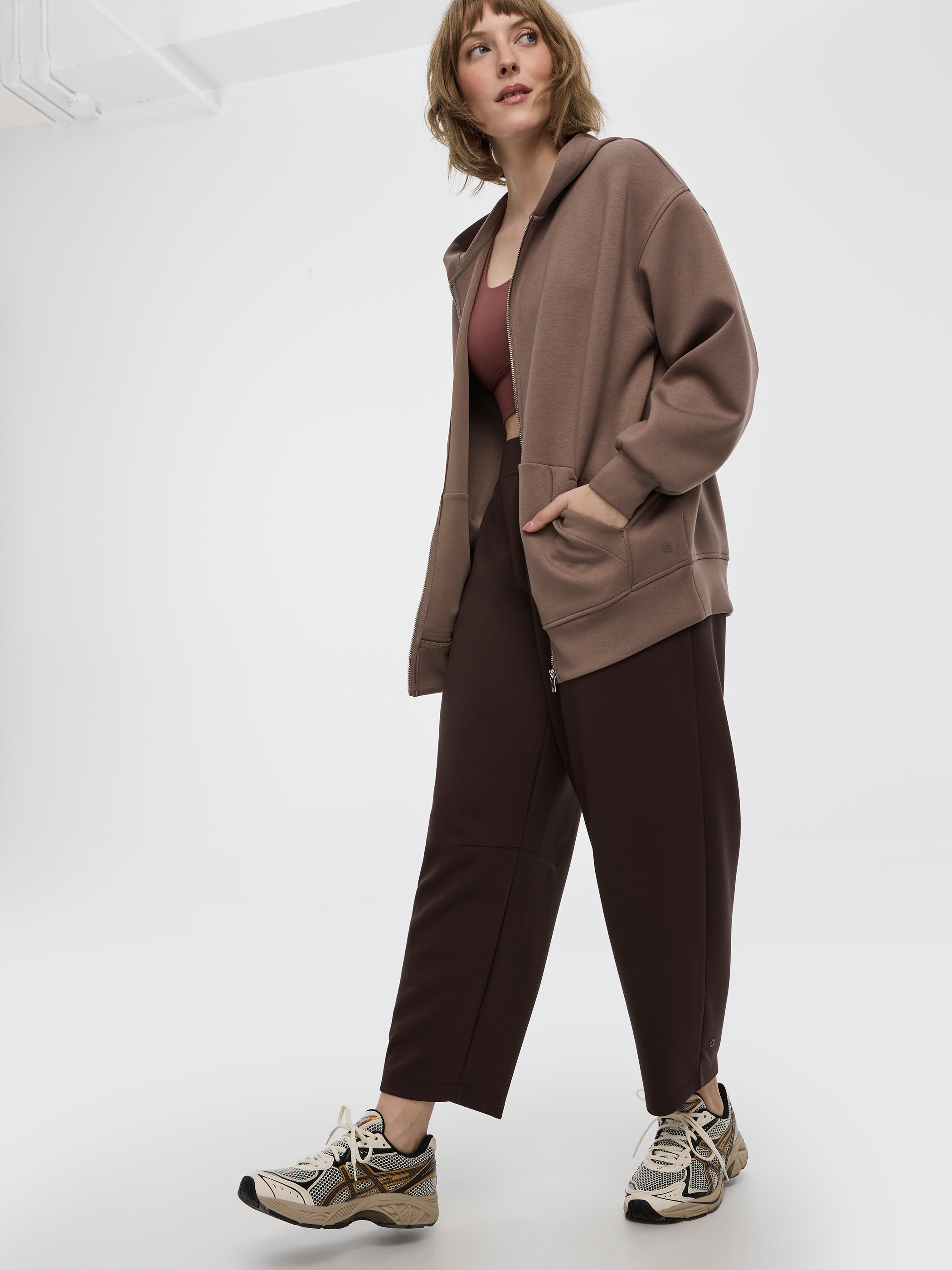 Barrel-Leg Pull-On Pant - Hyba