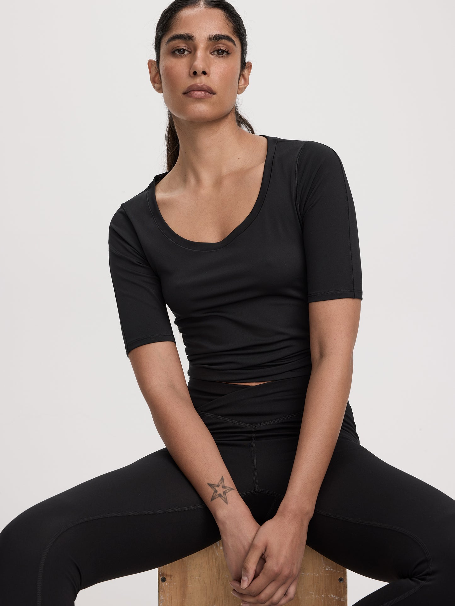 Fitted Scoop-Neck Tee - PULSE (R) Hyba