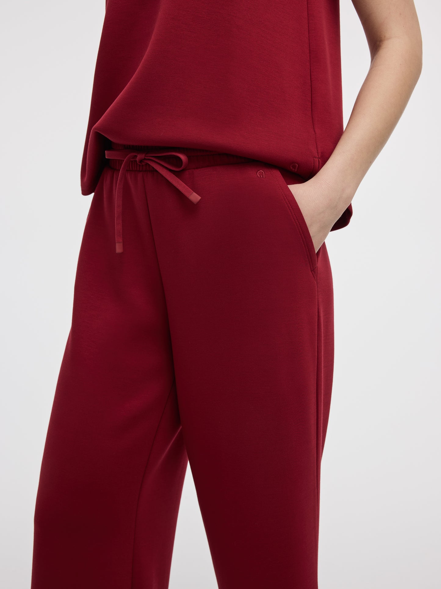 Pantalon court à jambe large – HYLUX Hyba