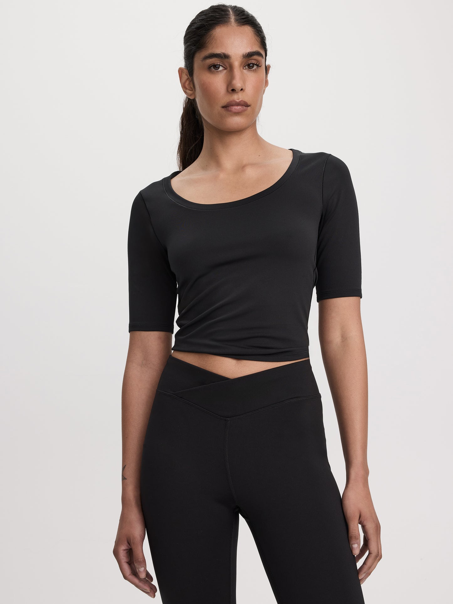 Fitted Scoop-Neck Tee - PULSE (R) Hyba