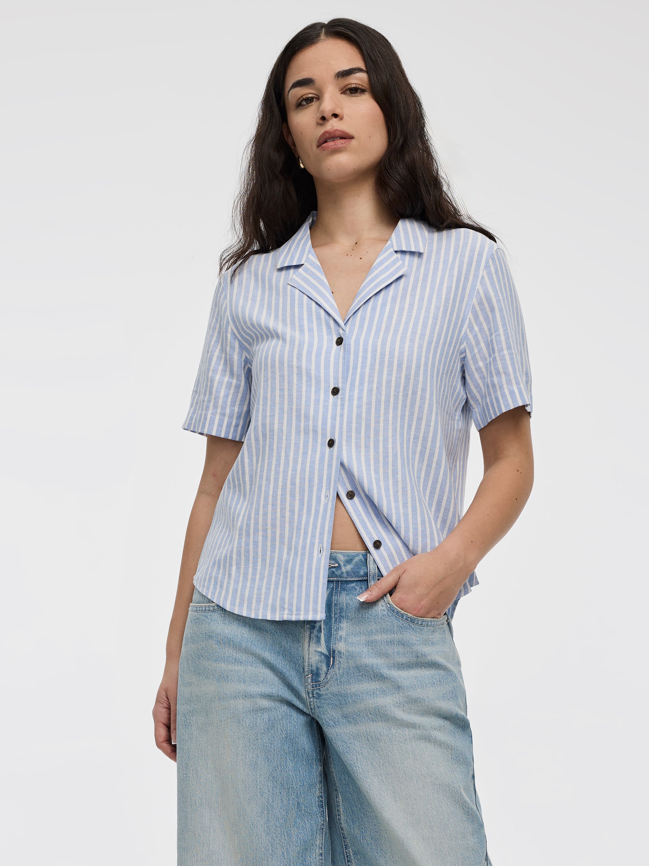 Striped Short-Sleeve Shirt with Pyjama Collar