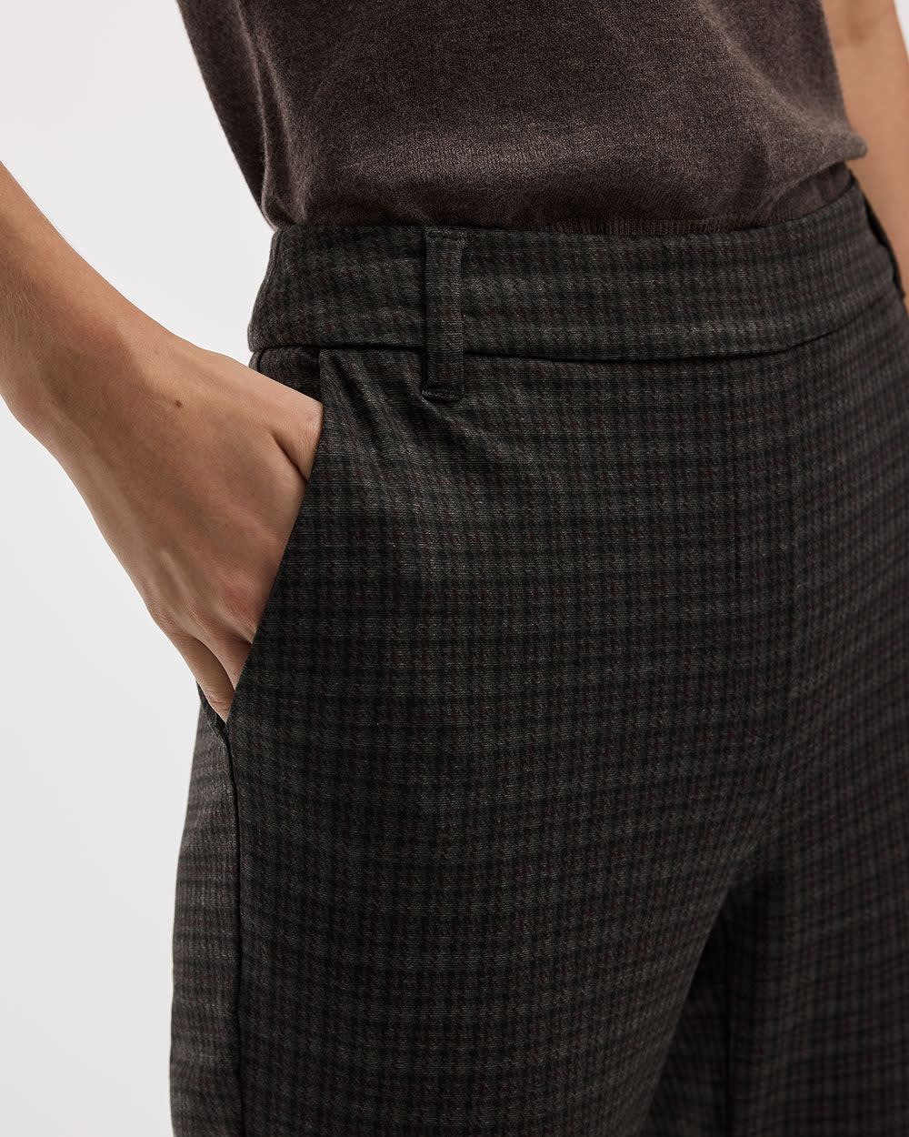 Straight-Leg High-Rise Plaid Pants - The Modern Stretch (R) | Regular | Reitmans Straight-Leg High-Rise Plaid Pants - The Modern Stretch (R) | Regular | Reitmans