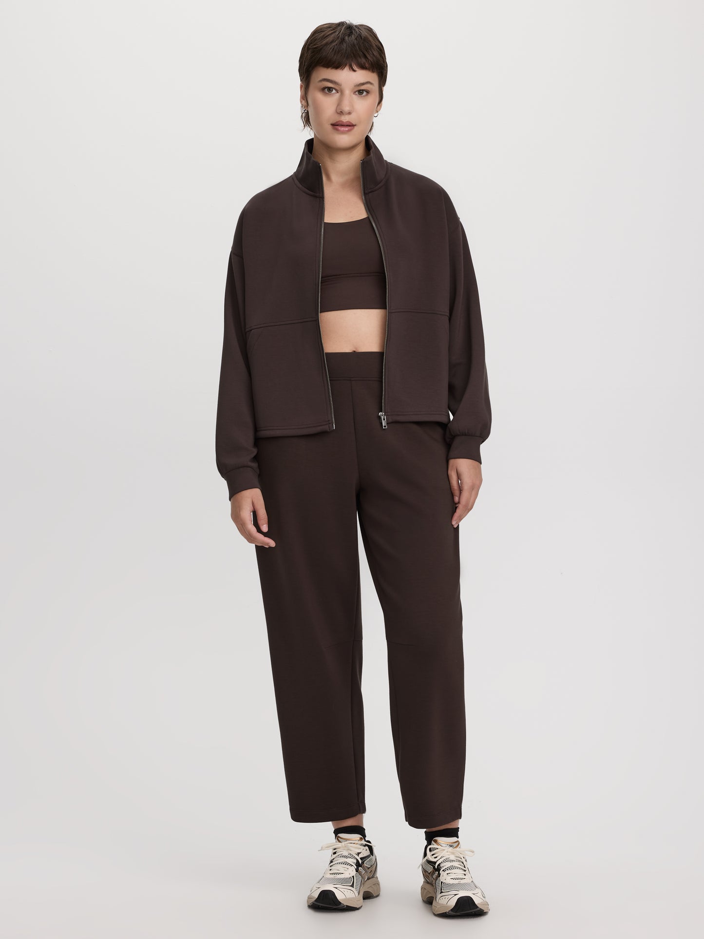 Barrel-Leg Pull-On Pant - HYLUX Hyba