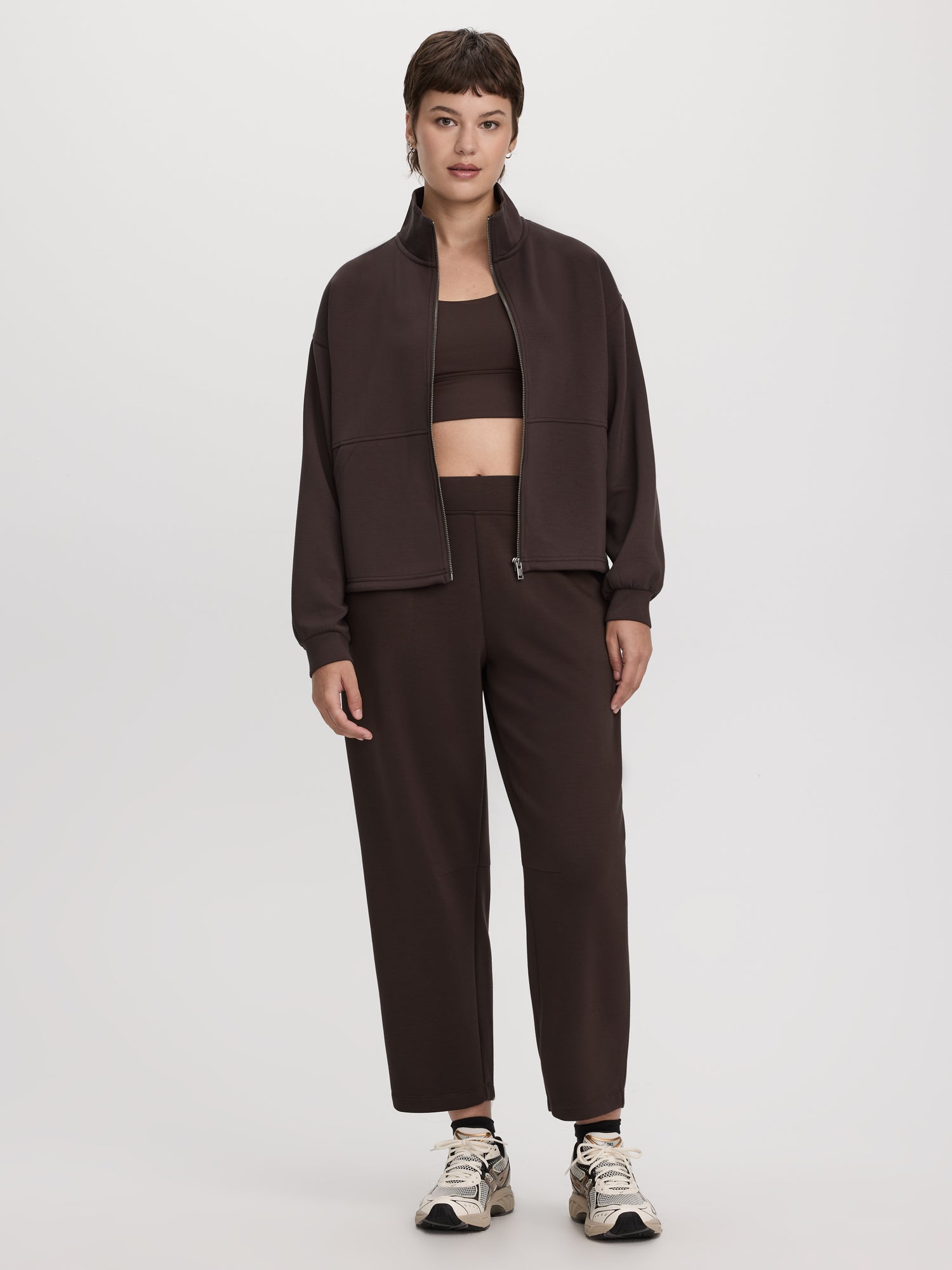 Barrel-Leg Pull-On Pant - HYLUX Hyba