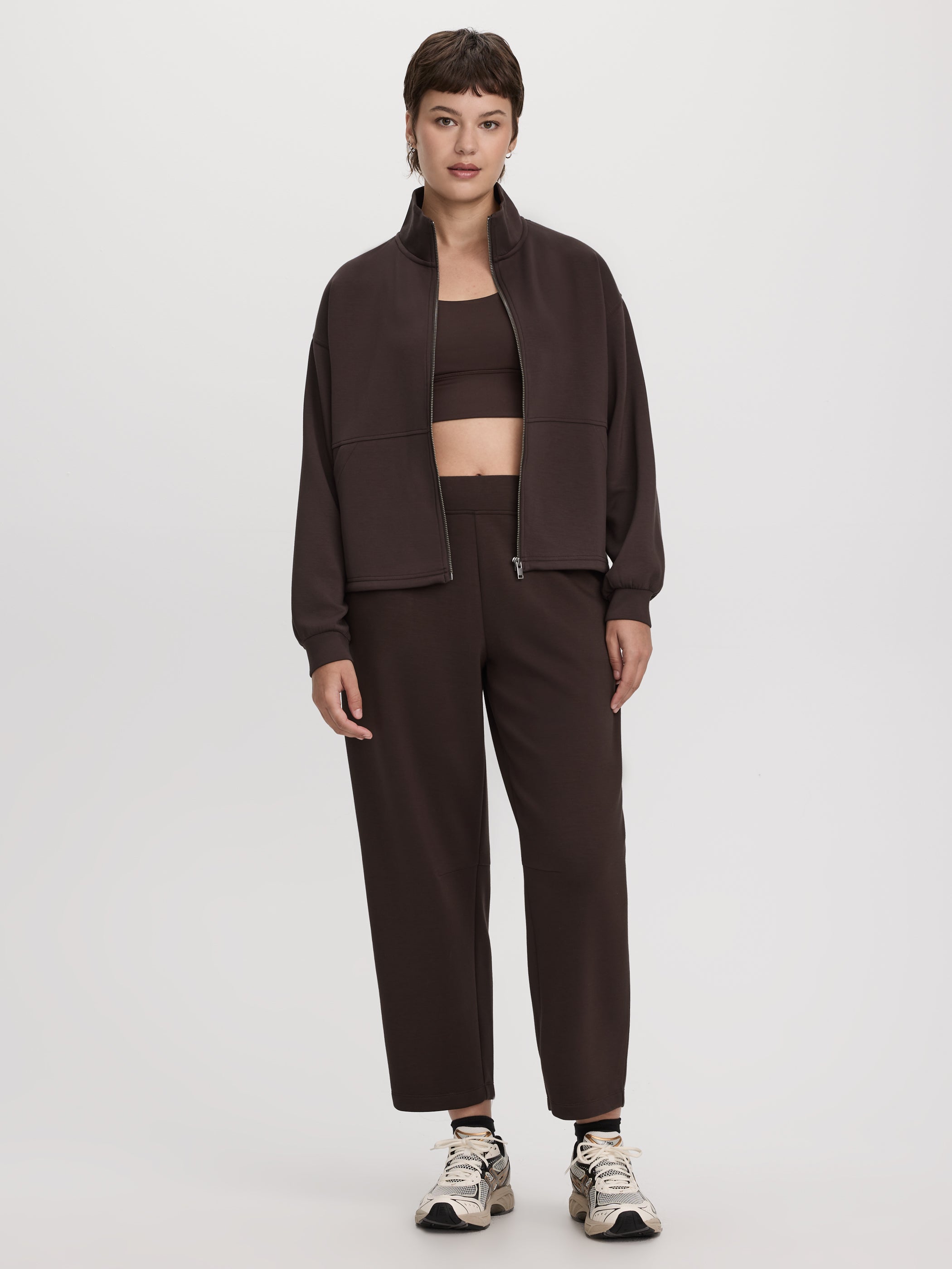 Barrel-Leg Pull-On Pant - HYLUX Hyba