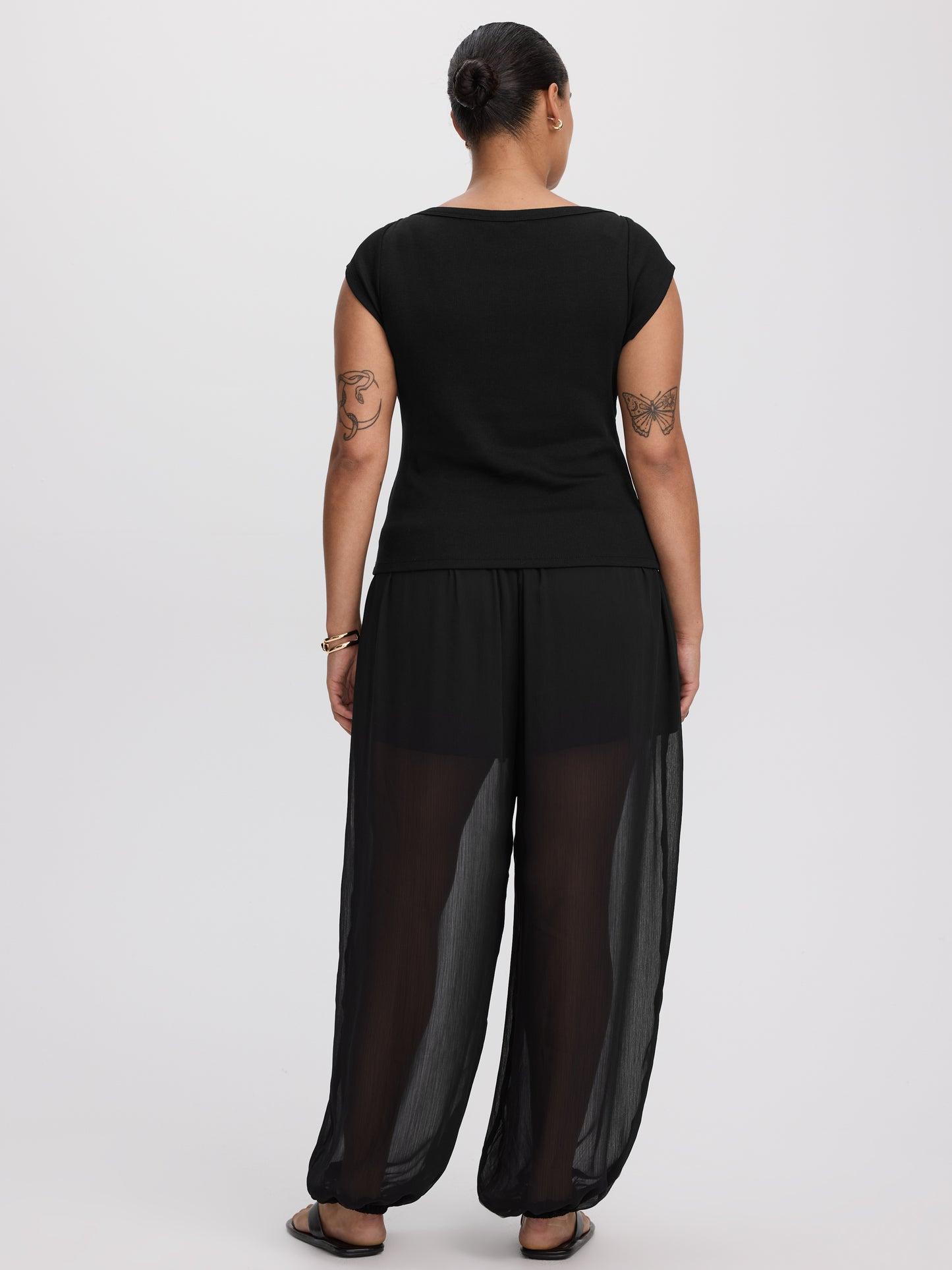 Extended-Sleeve Boat-Neck Ribbed Top