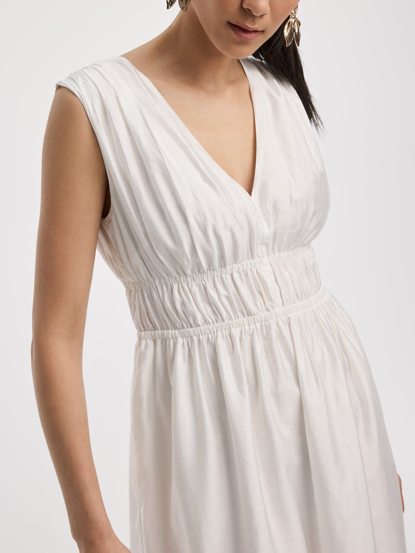 Women's Sleeveless V-Neck Maxi Dress  Fit & Flare | Reitmans