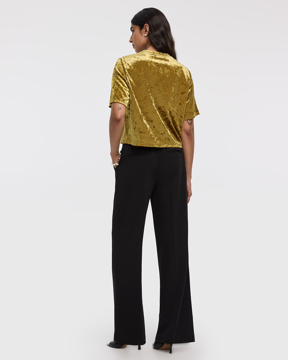 Short-Sleeve Crew-Neck Velvet Boxy Top