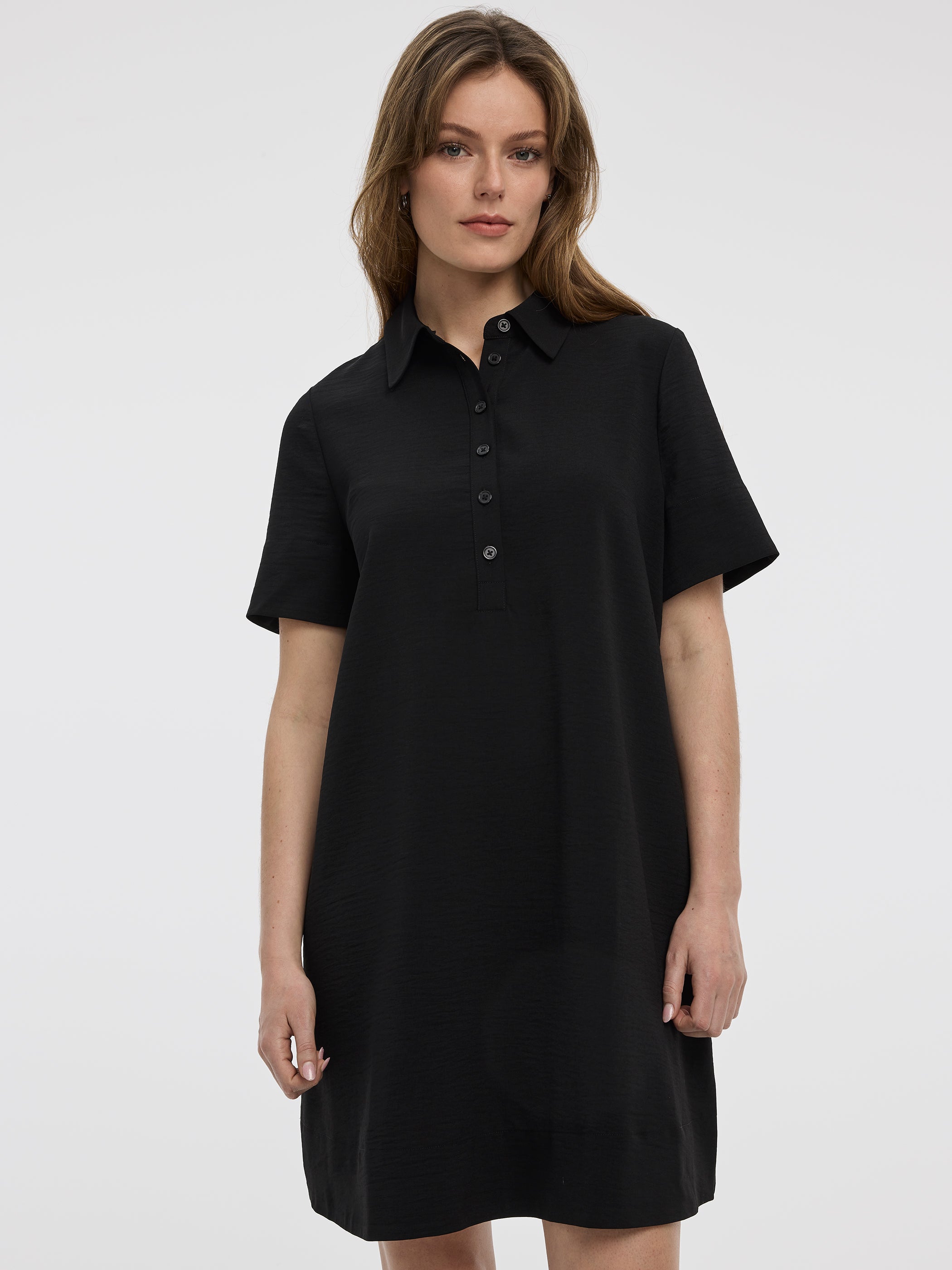 Short Sleeve Polo Dress Mブラック Women's Short-Sleeve Polo Dress with Satin Fabric – Reitmans