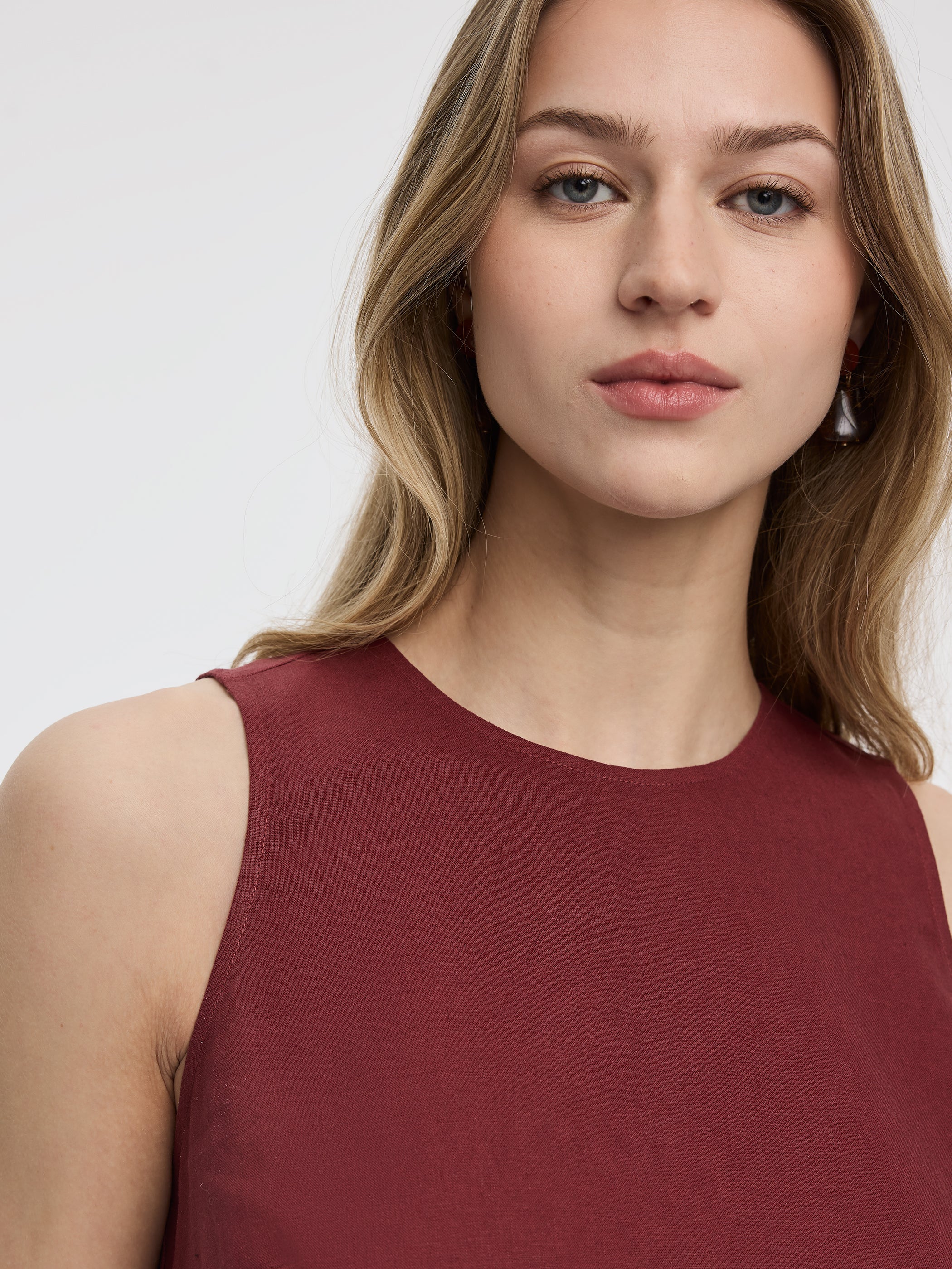 Sleeveless Crew-Neck Blouse