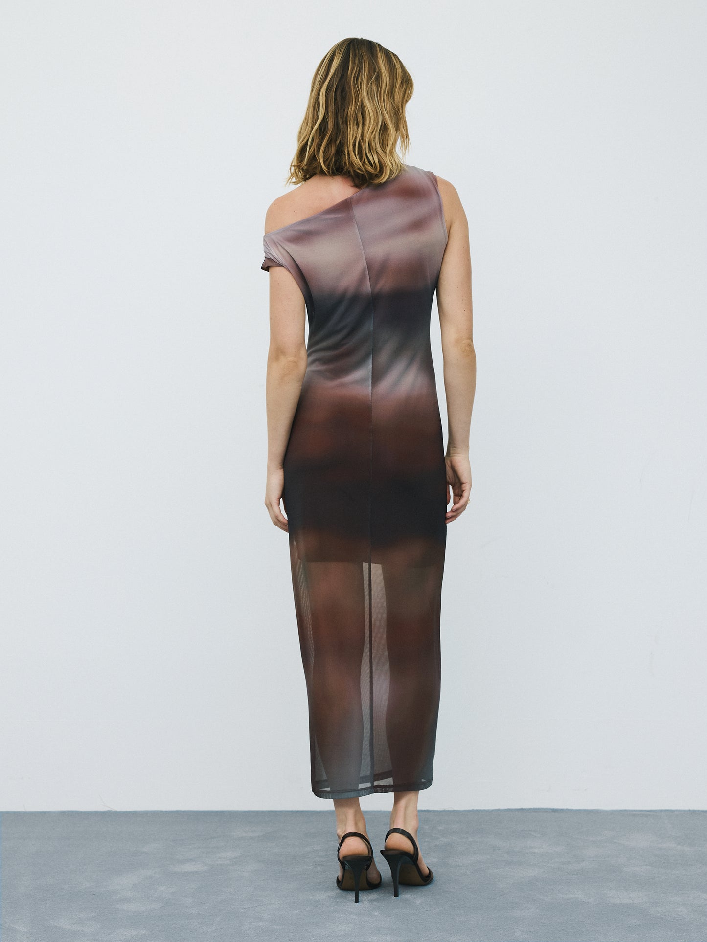 Sleeveless Bodycon Maxi Dress with Side Shirring
