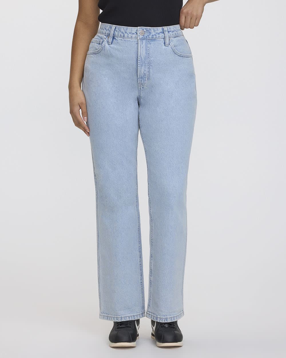 Straight-Leg Mid-Rise Jean - The Classic - Curvy Fit