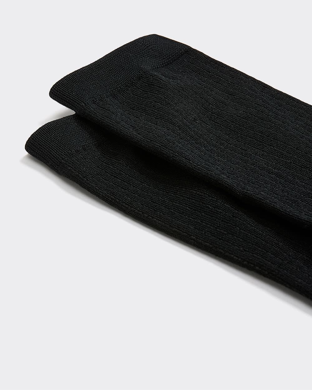 Bas légers à côtes fines