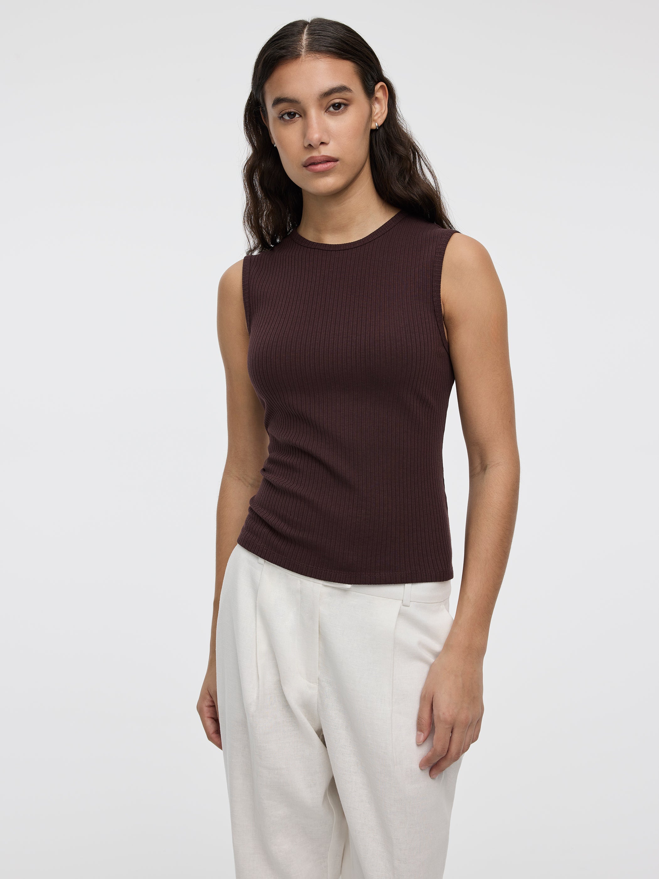Ribbed Crew-Neck Tank