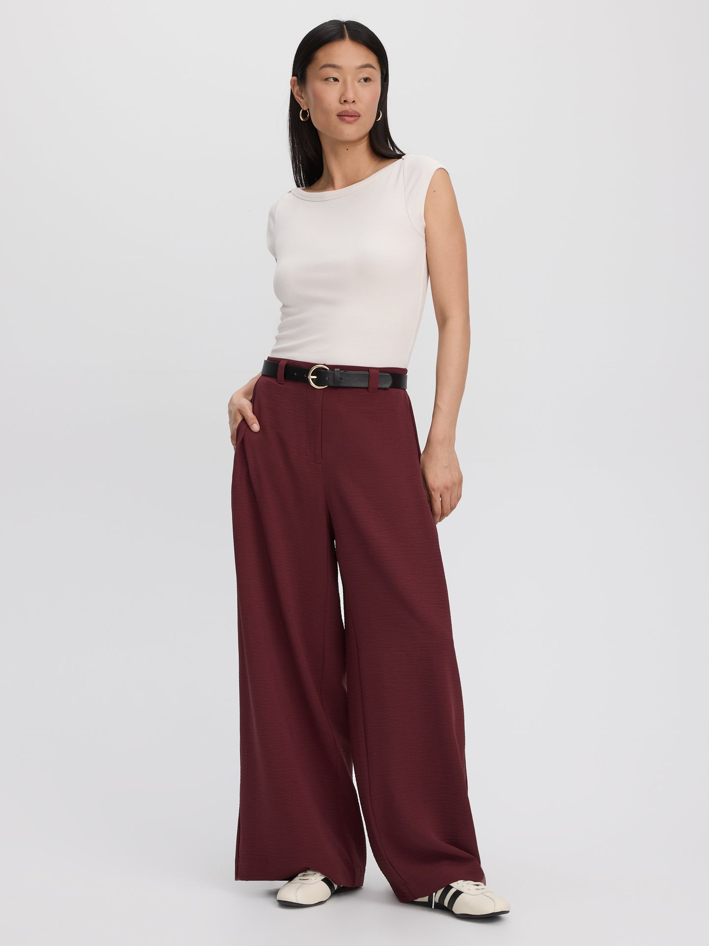 Wide-Leg High-Rise Pant