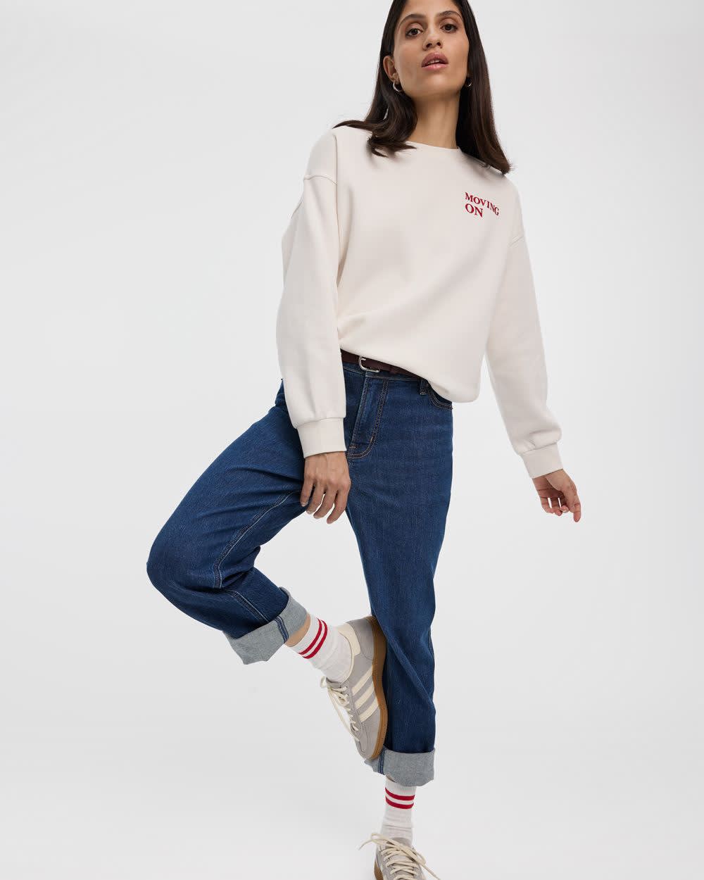 Pull en molleton à manches longues et col rond avec citations