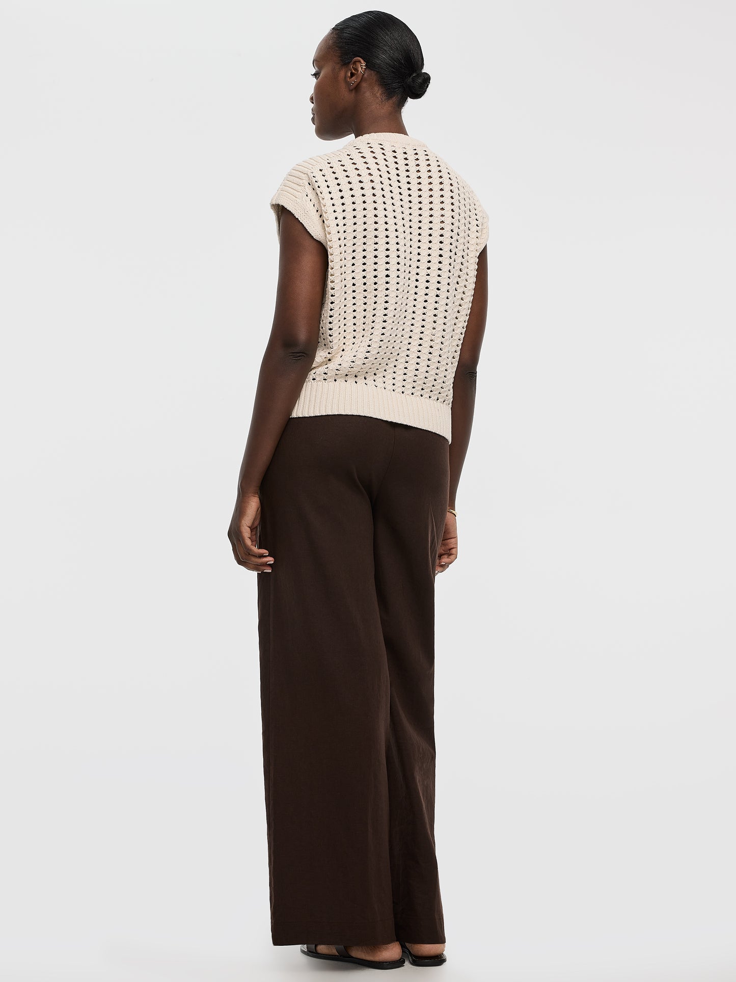 Extended-Sleeve Crew-Neck Sweater with Open Stitches