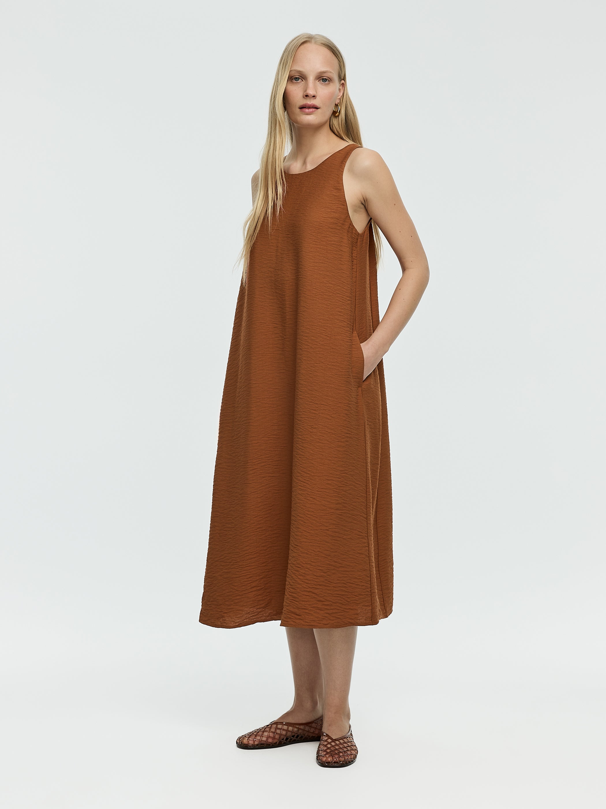 Sleeveless Midi Dress