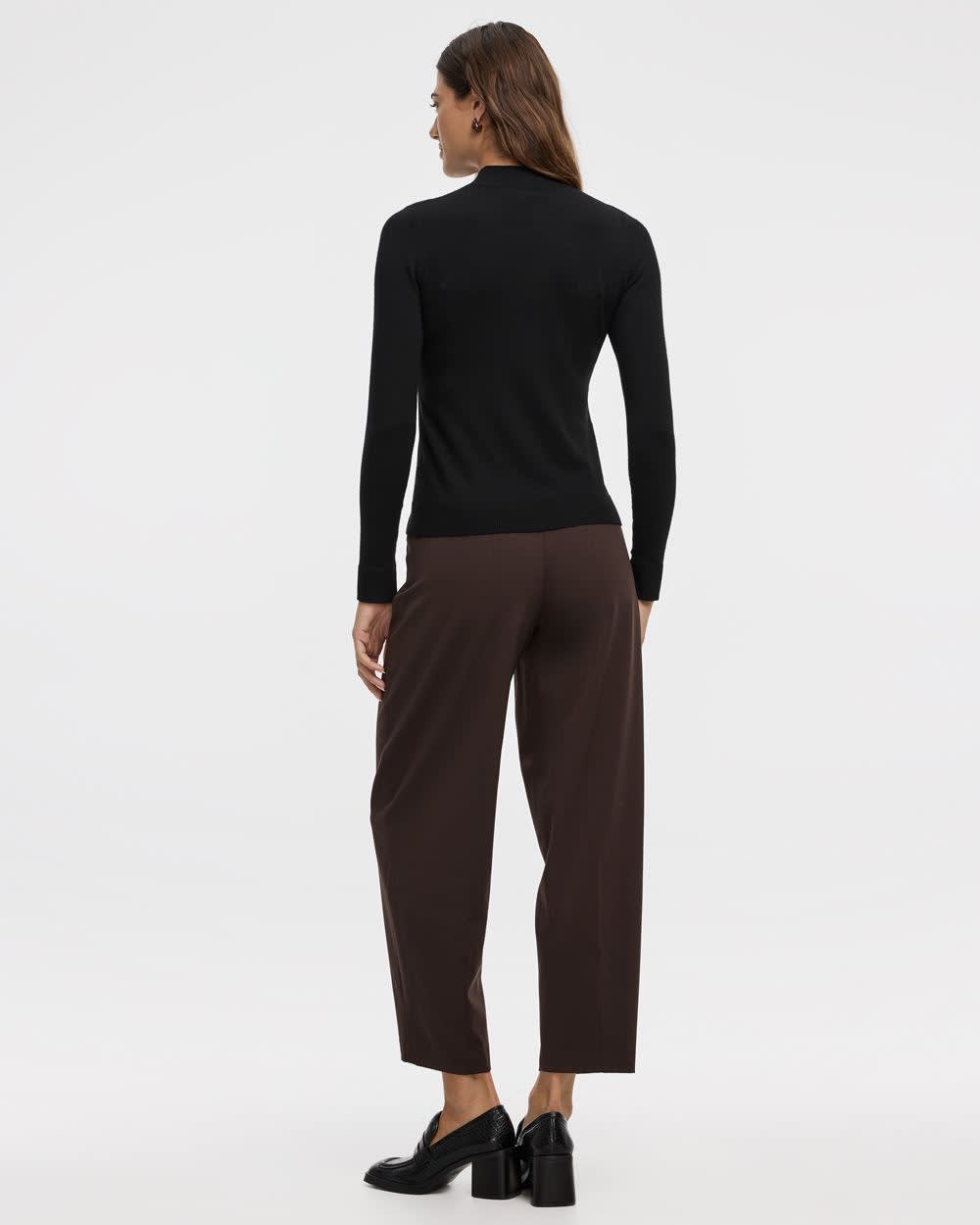 Long-Sleeve Mock-Neck Pullover - R Essentials