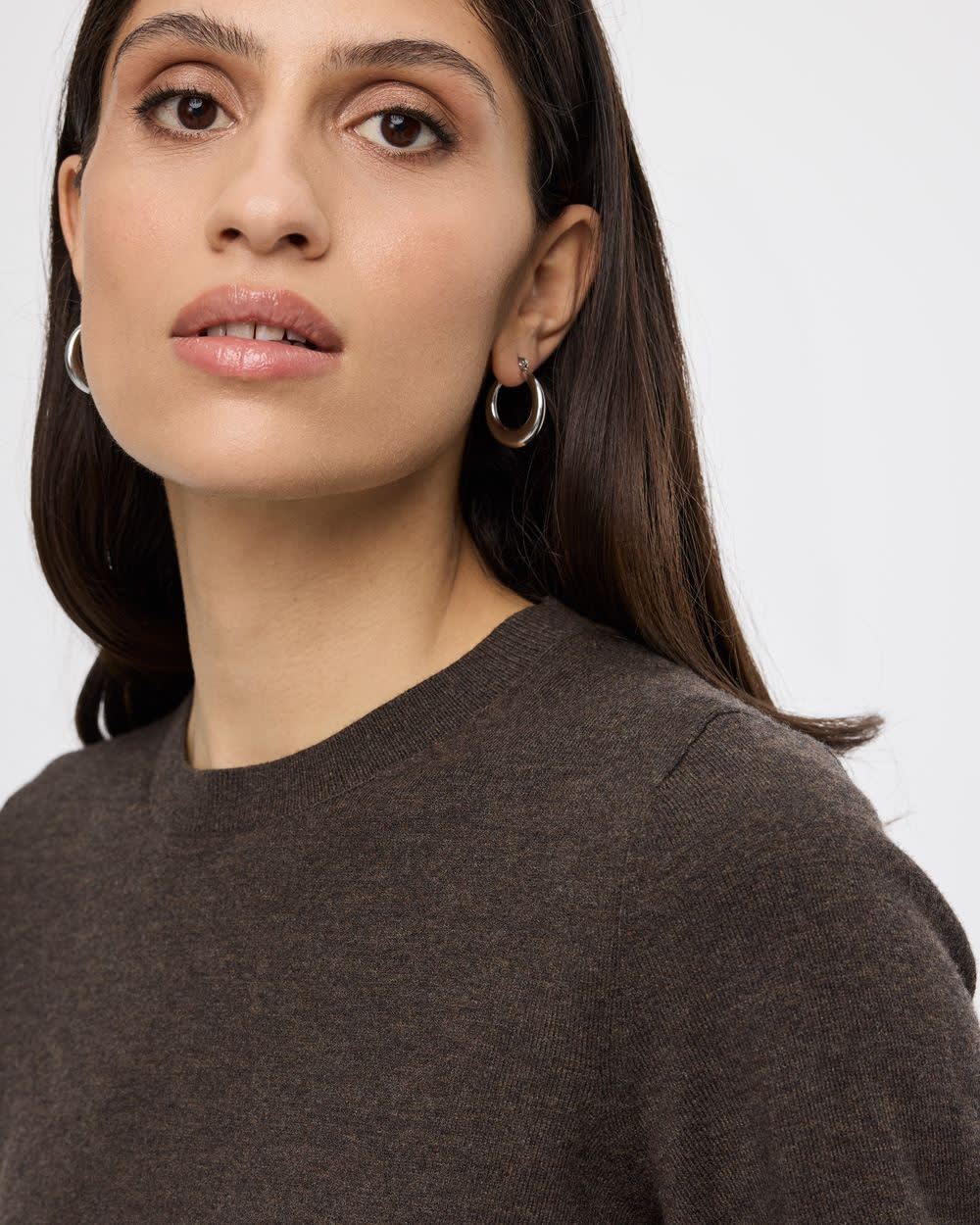 Long-Sleeve Pullover - R Essentials