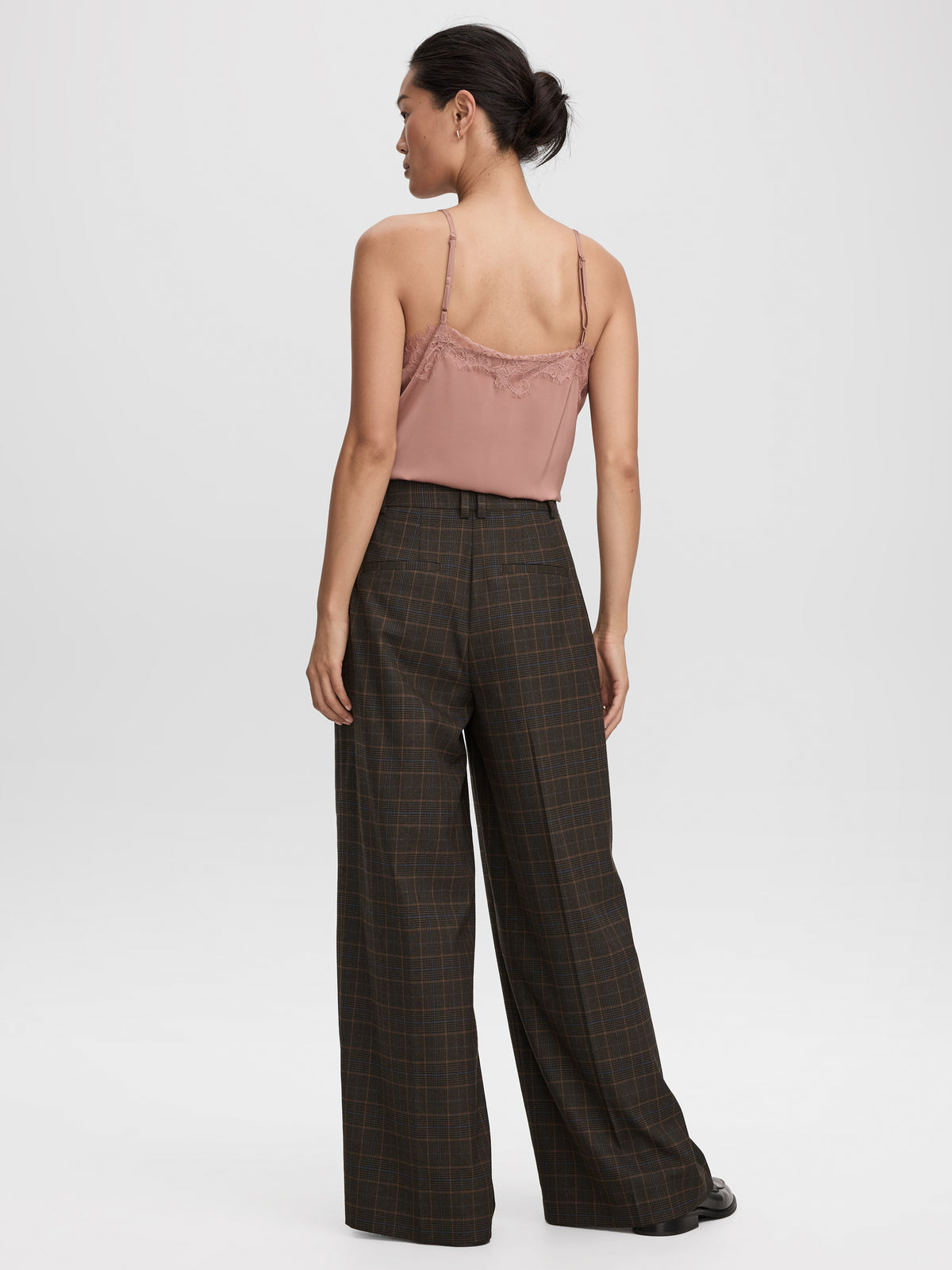 Plaid Wide-Leg High-Rise Pants - The Timeless
